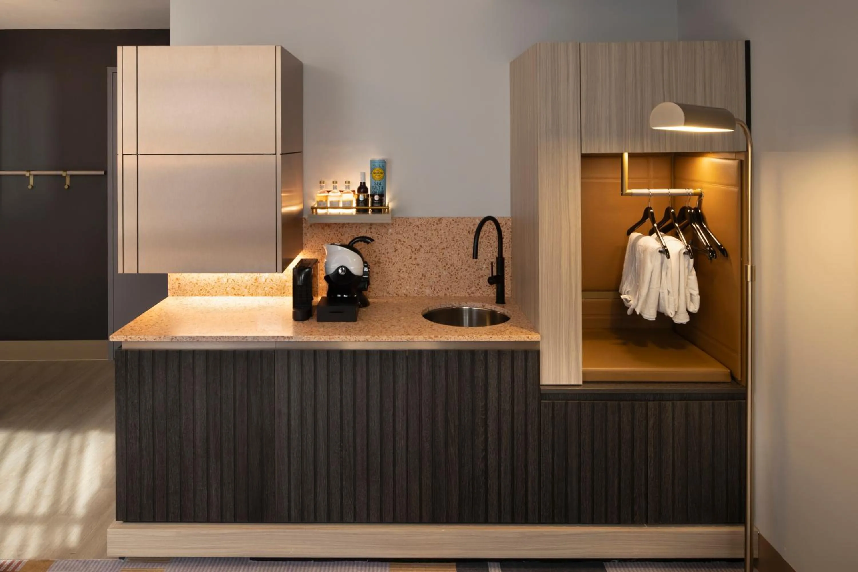 Kitchen or kitchenette, Bed in The Sebel Sydney Martin Place