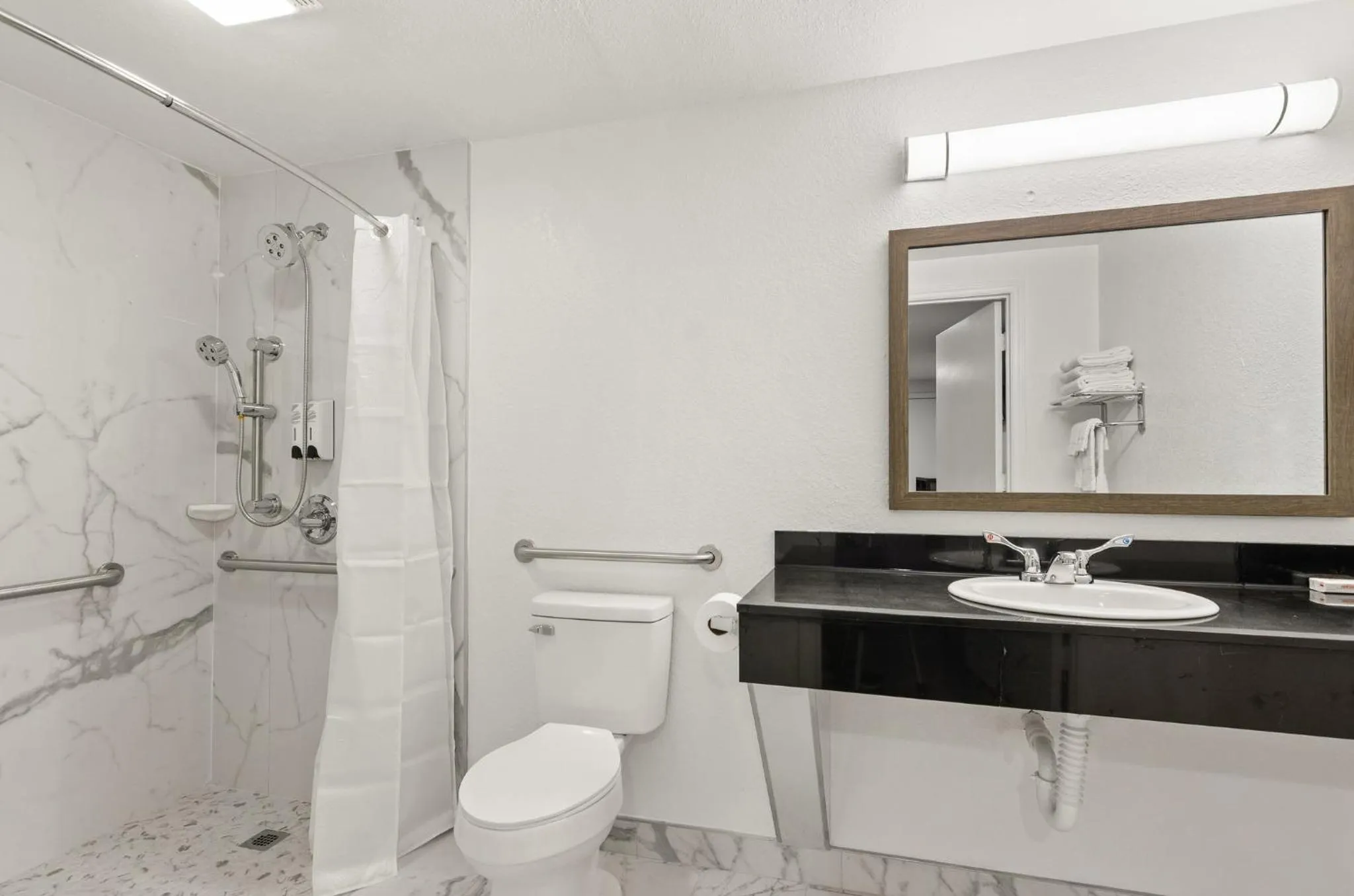 Other in Red Roof Inn Wytheville