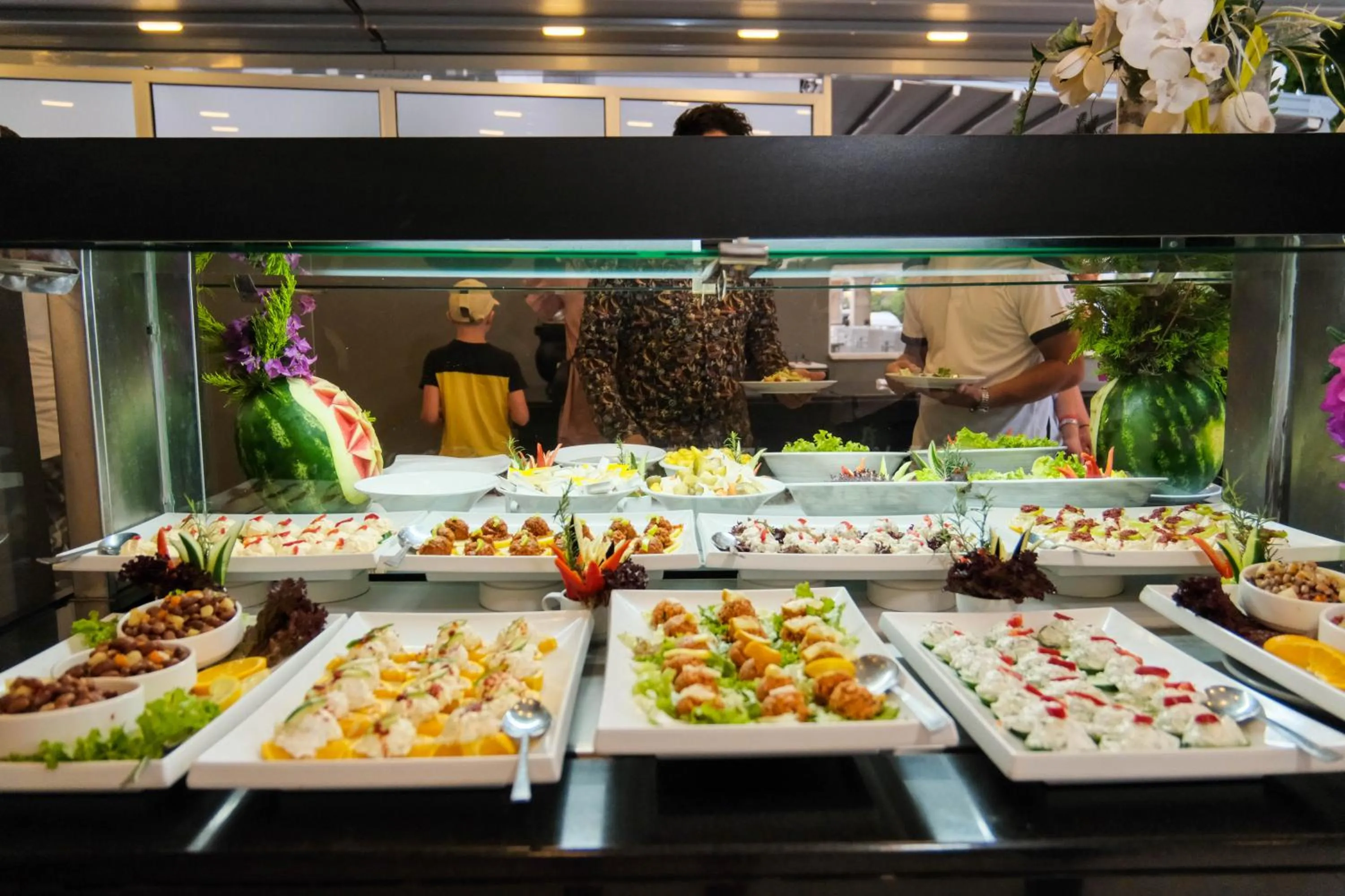 Restaurant/places to eat in Club Selen icmeler