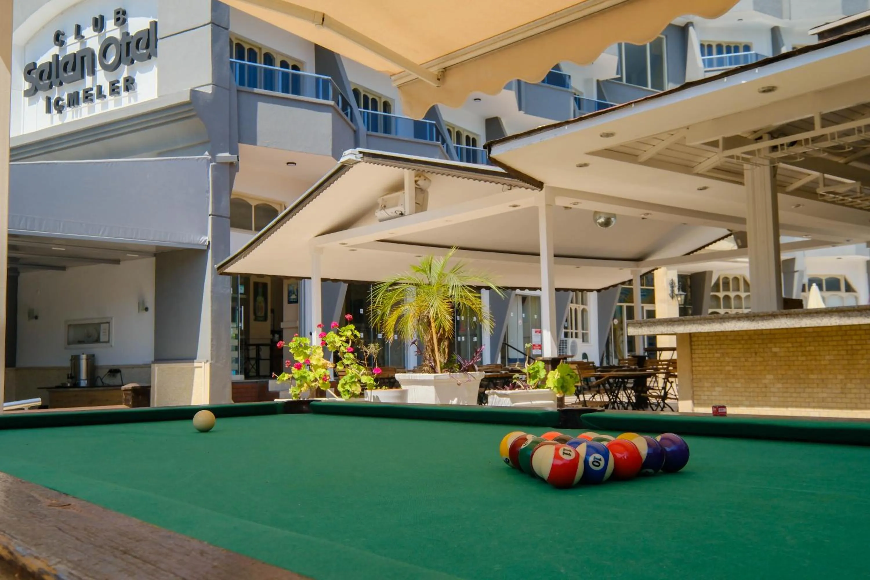 Entertainment in Club Selen icmeler