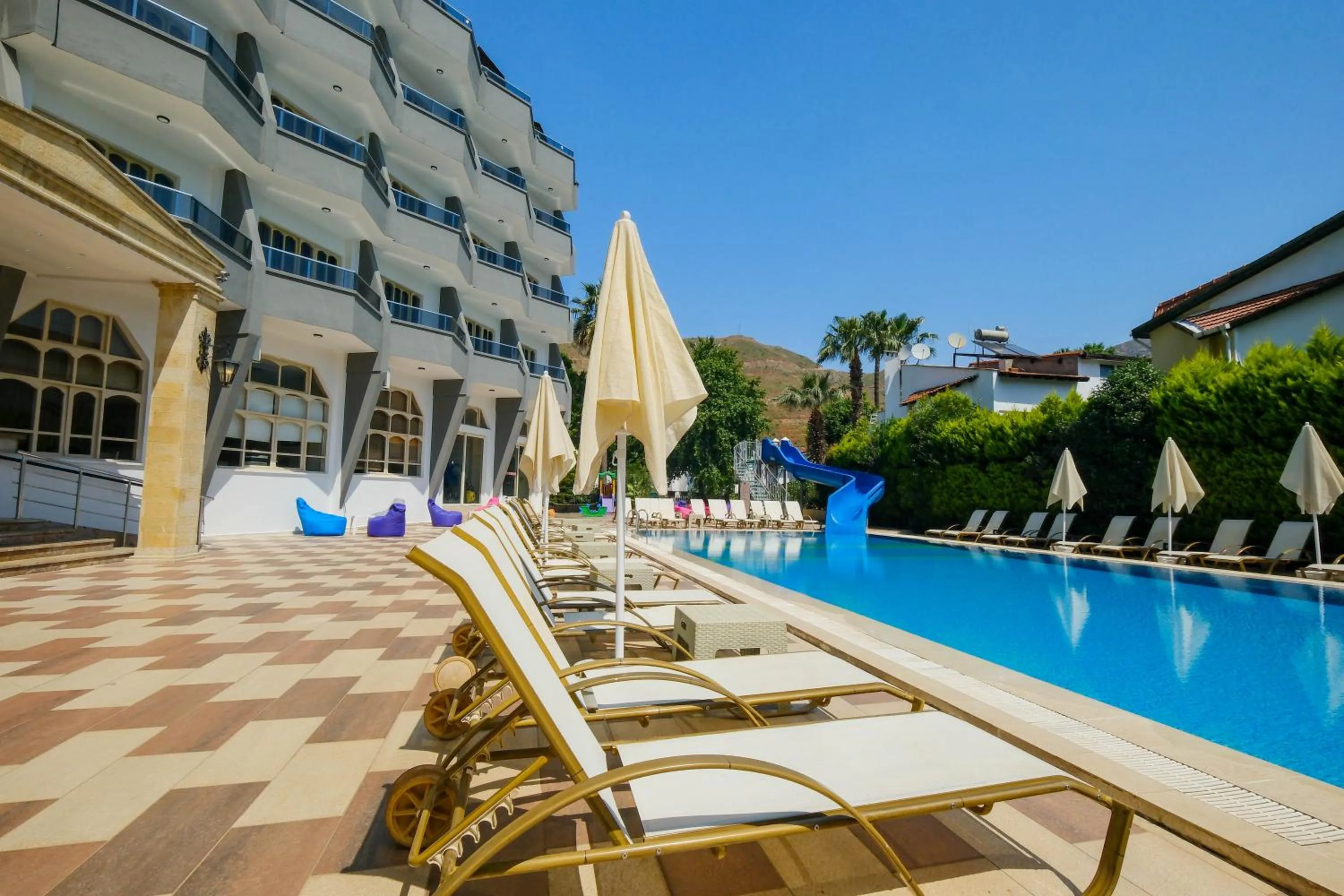 Property building in Club Selen icmeler