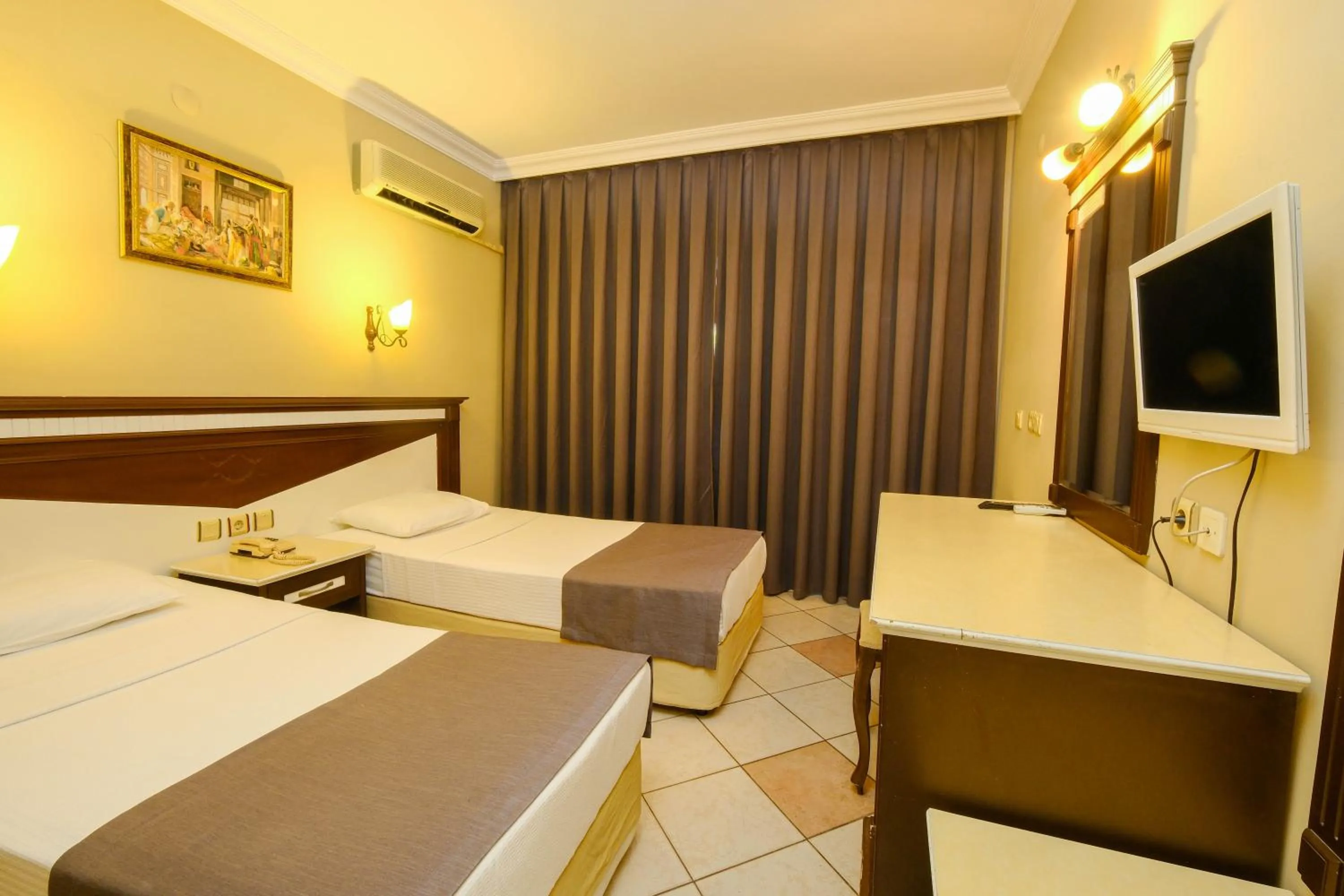 Photo of the whole room in Club Selen icmeler