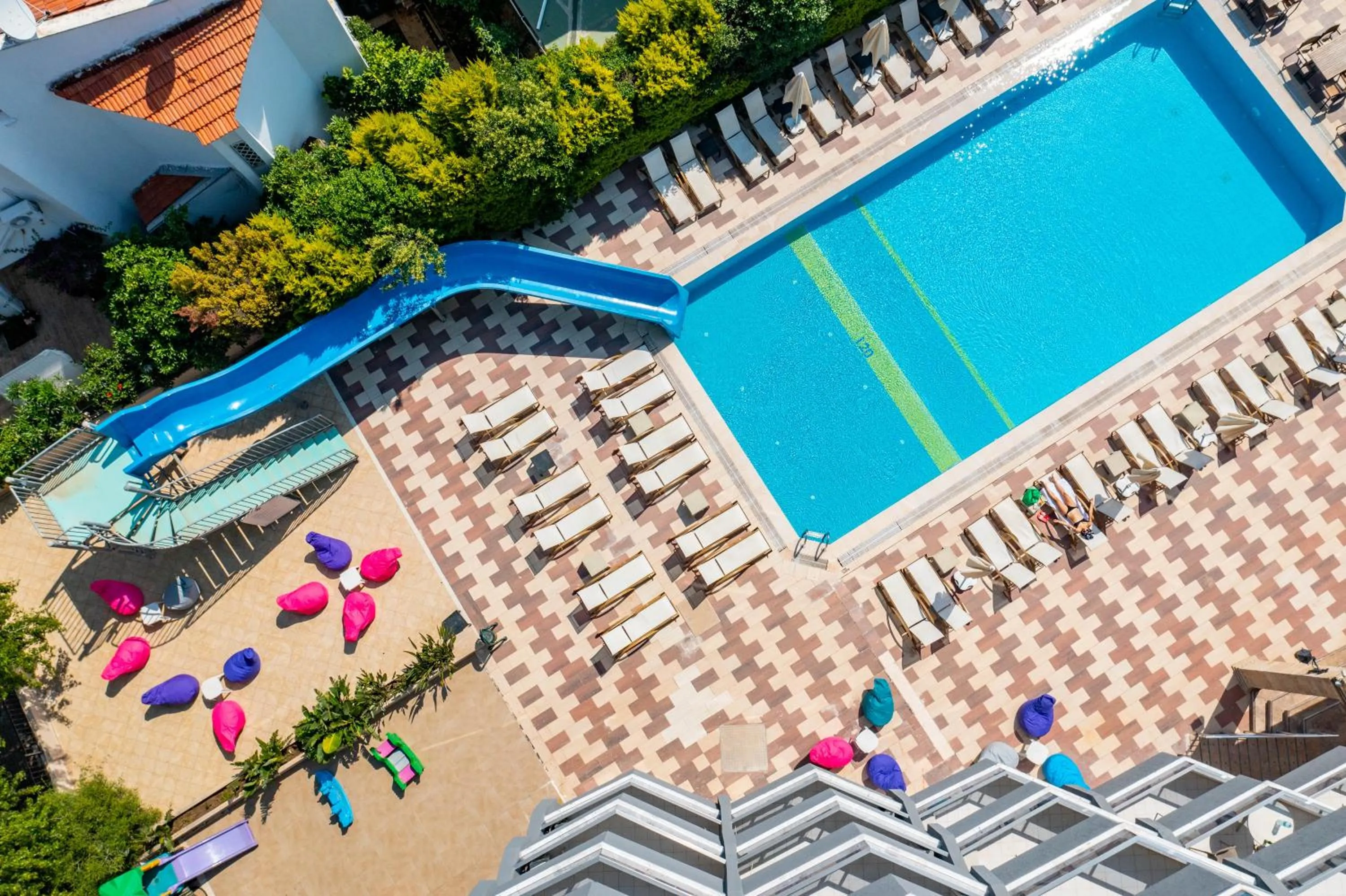 Swimming pool in Club Selen icmeler