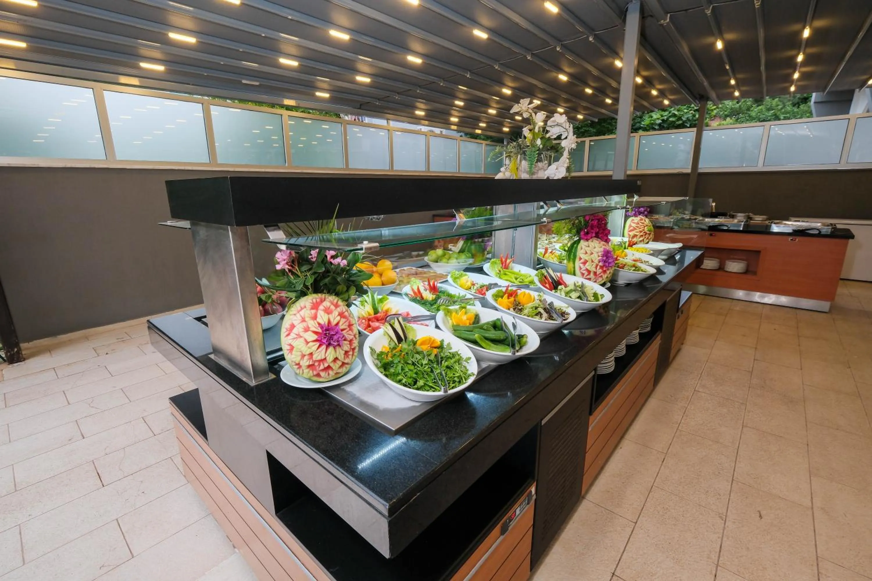 Restaurant/places to eat in Club Selen icmeler