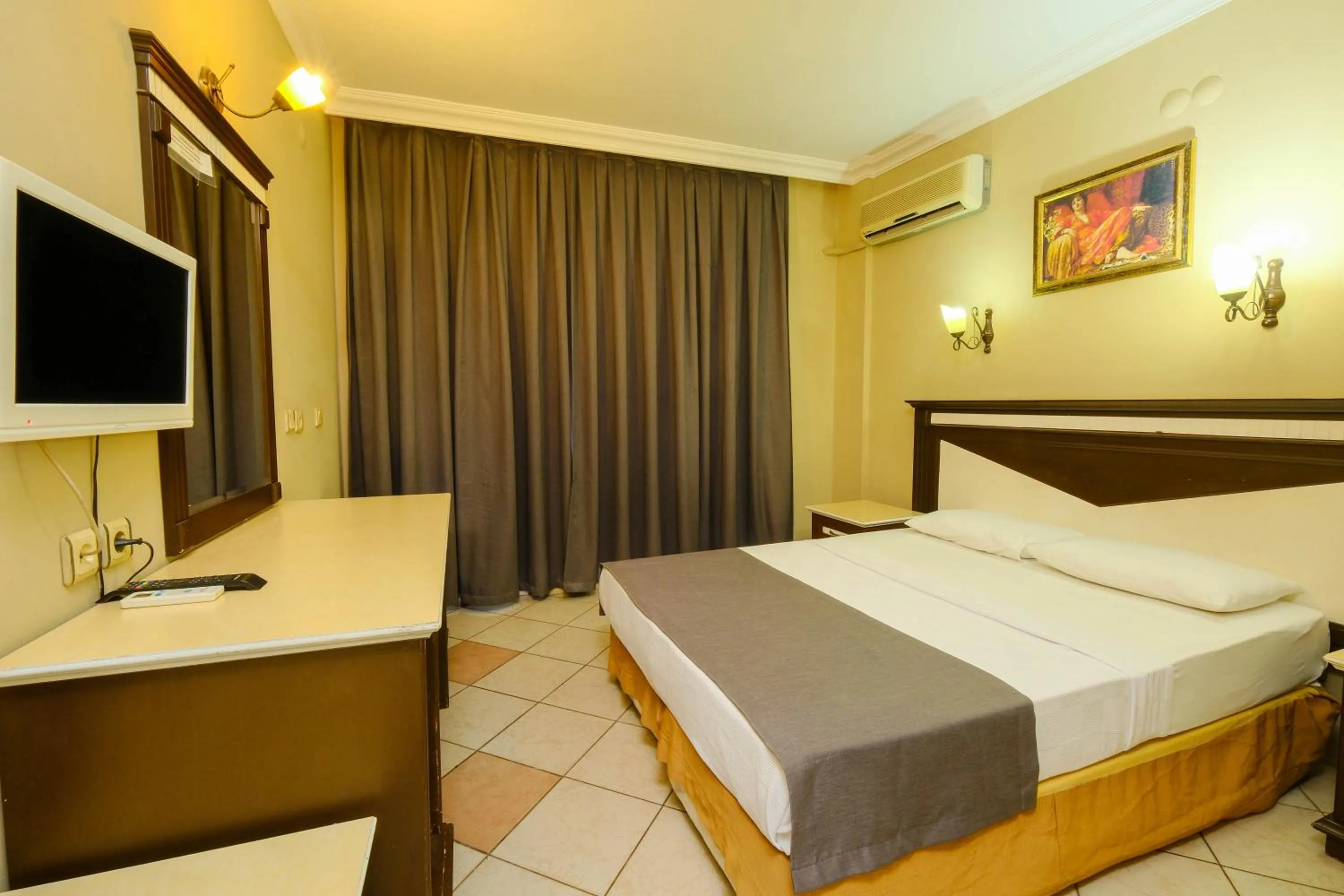 Photo of the whole room in Club Selen icmeler