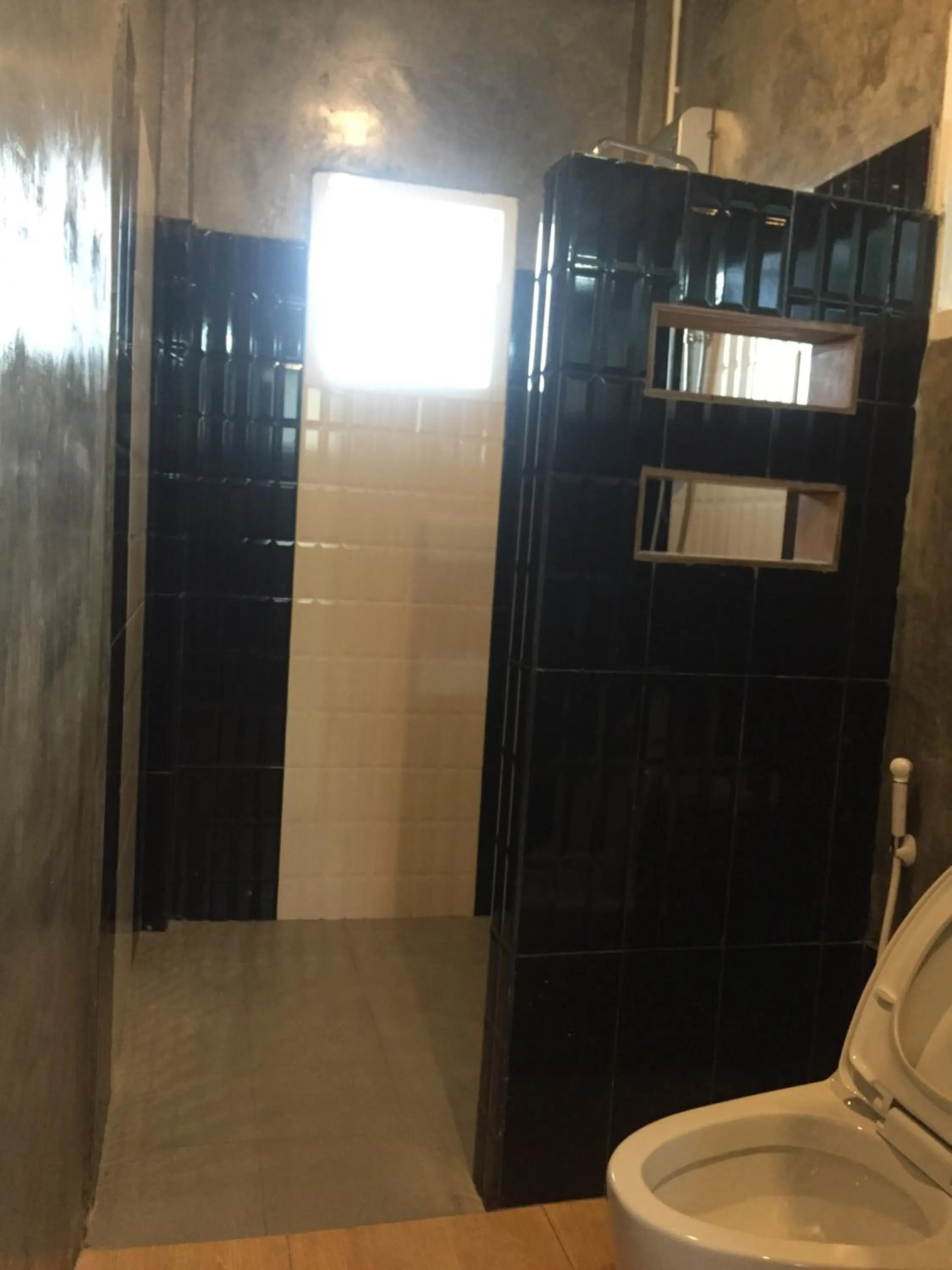 Bathroom in Itsara bungalow