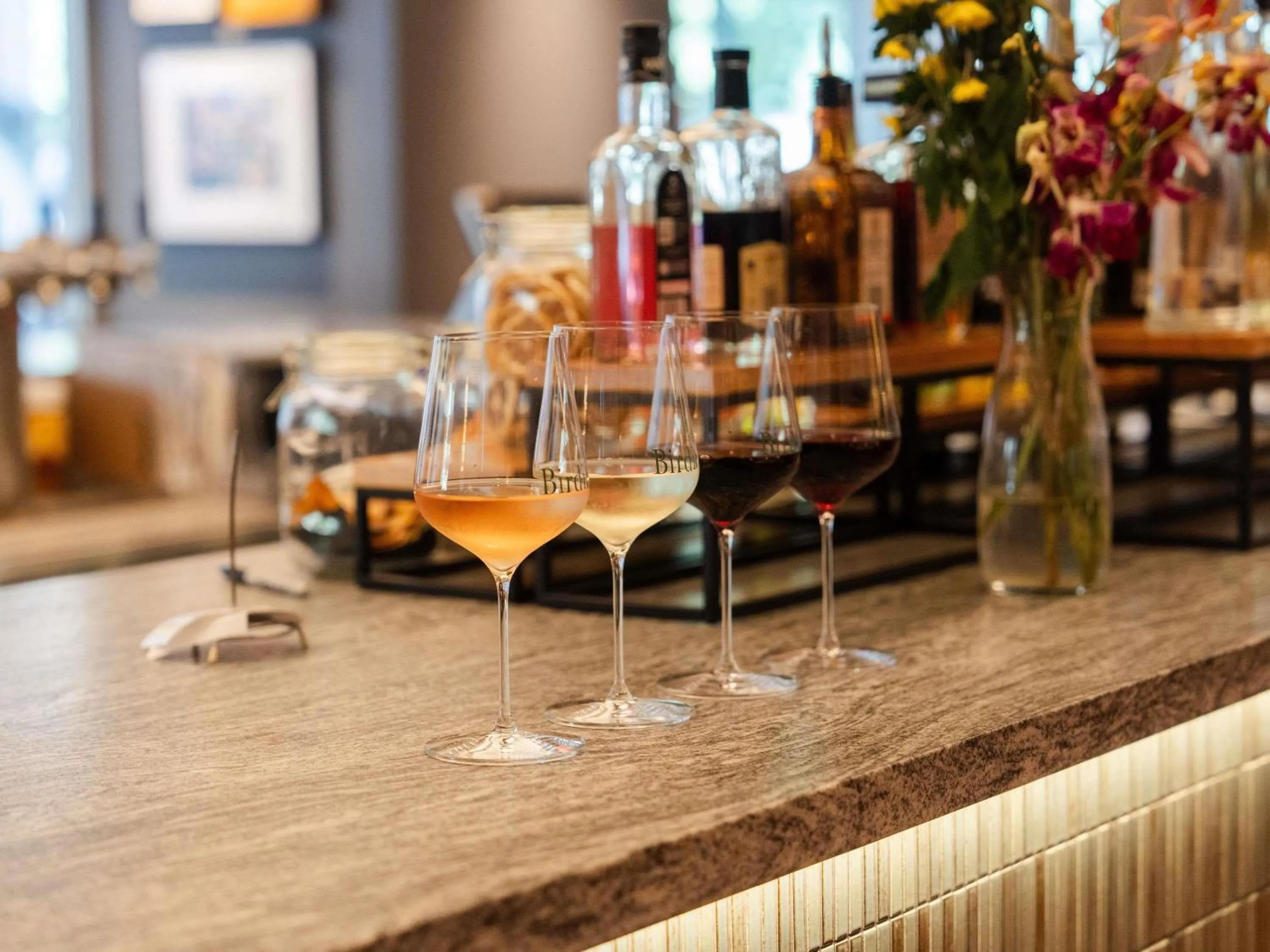 Lounge or bar in Novotel Sydney City Centre