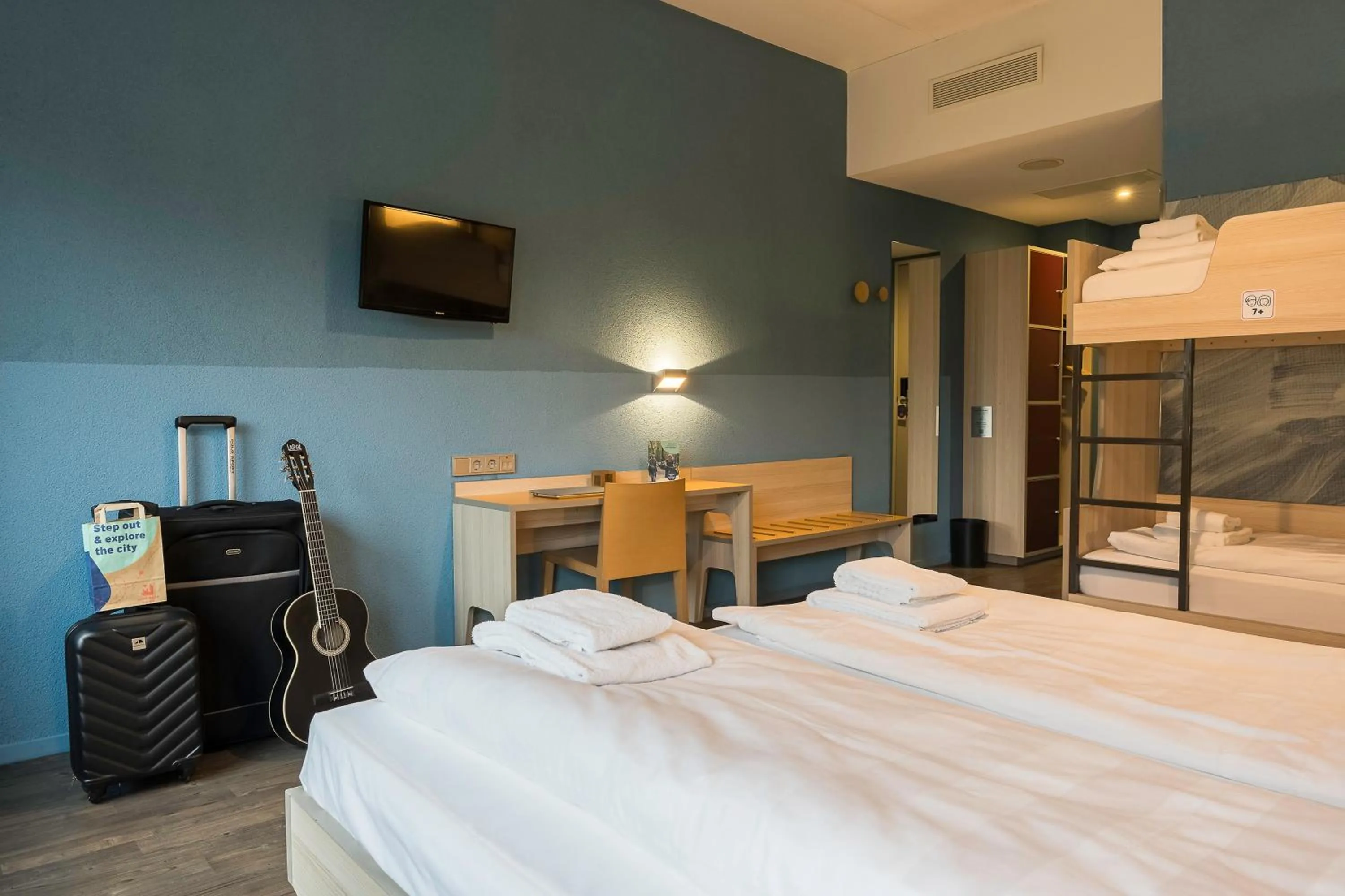 Bedroom, Bed in MEININGER Hotel Amsterdam City West