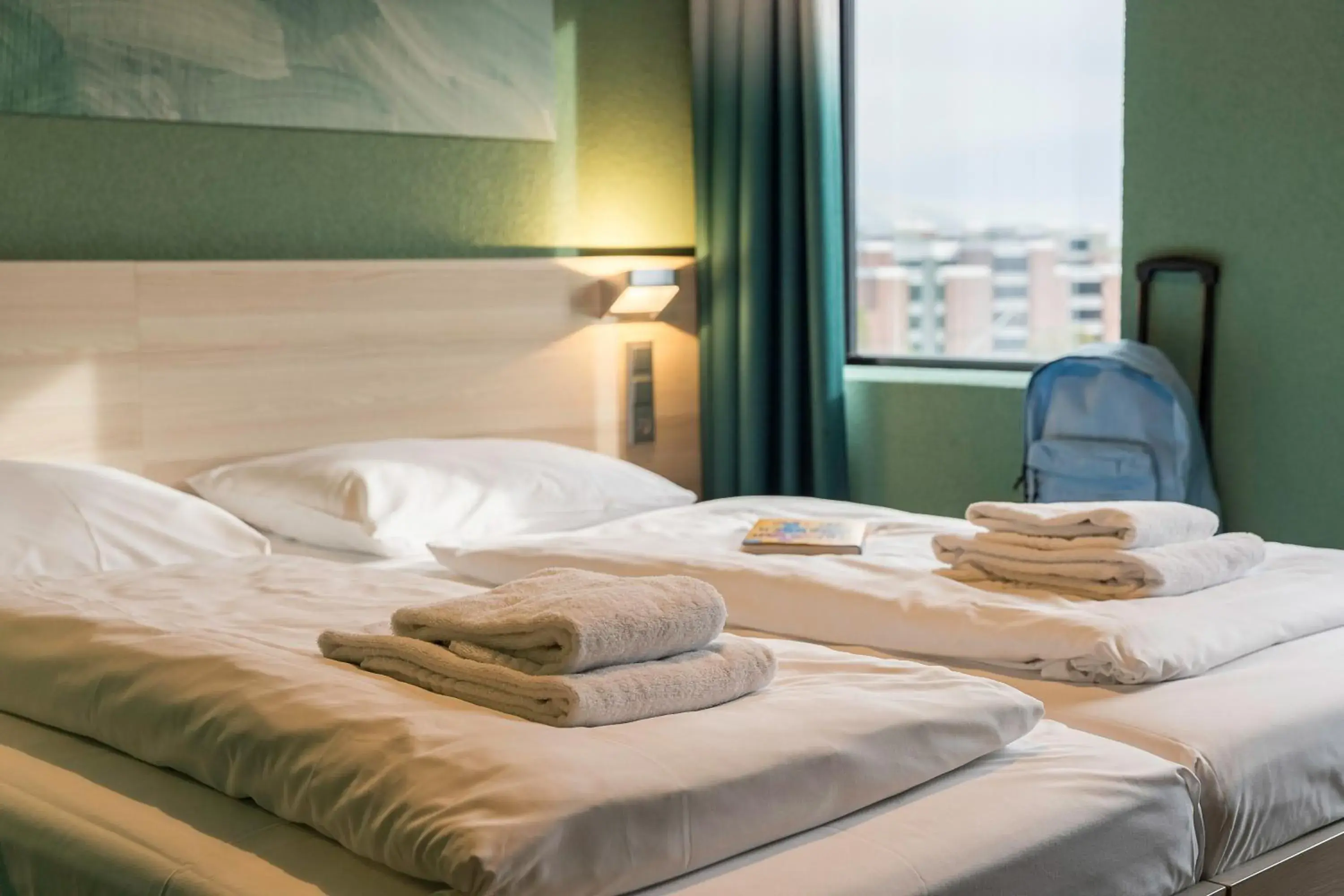 Double Room for Single Use in MEININGER Hotel Amsterdam City West Double Room for Single Use in MEININGER Hotel Amsterdam City West