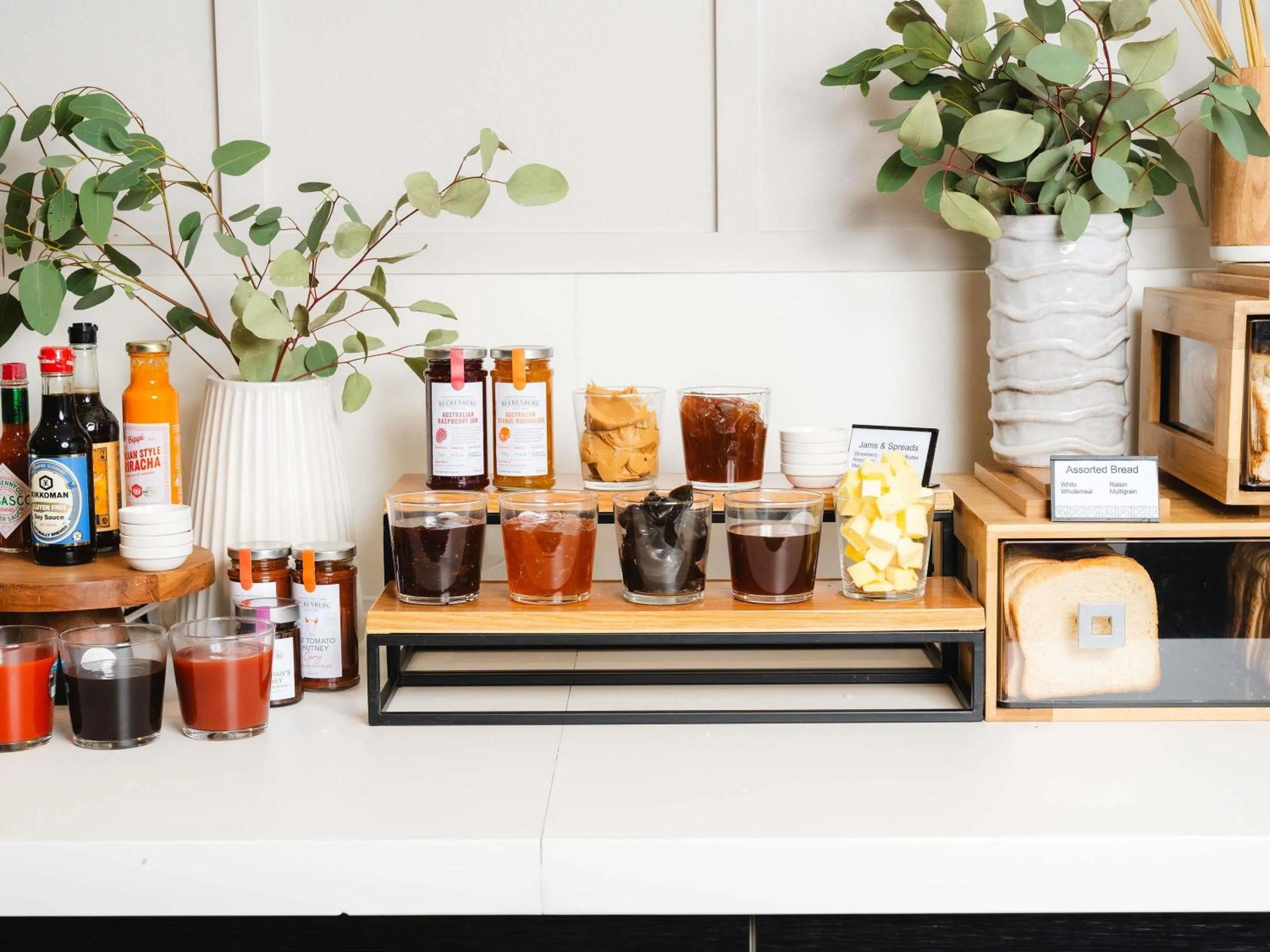 Breakfast in Mercure Sydney Macquarie Park