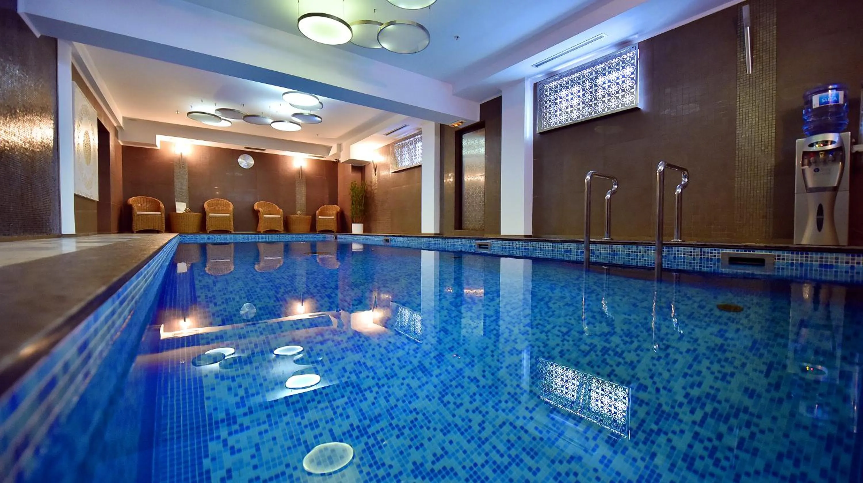 Swimming pool in Hotel Ziya