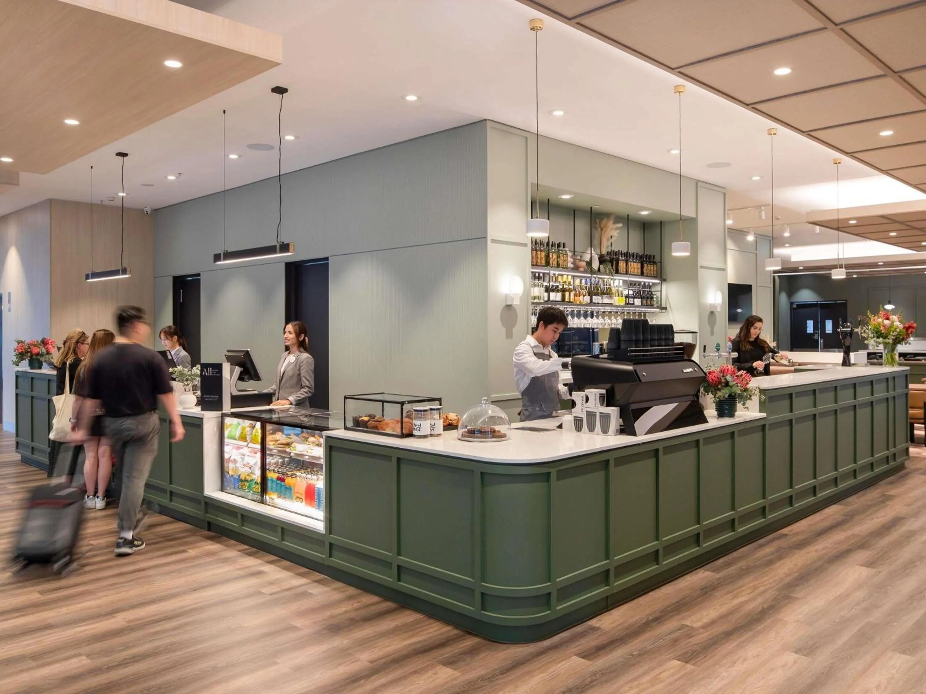 Property building in Mercure Melbourne Southbank