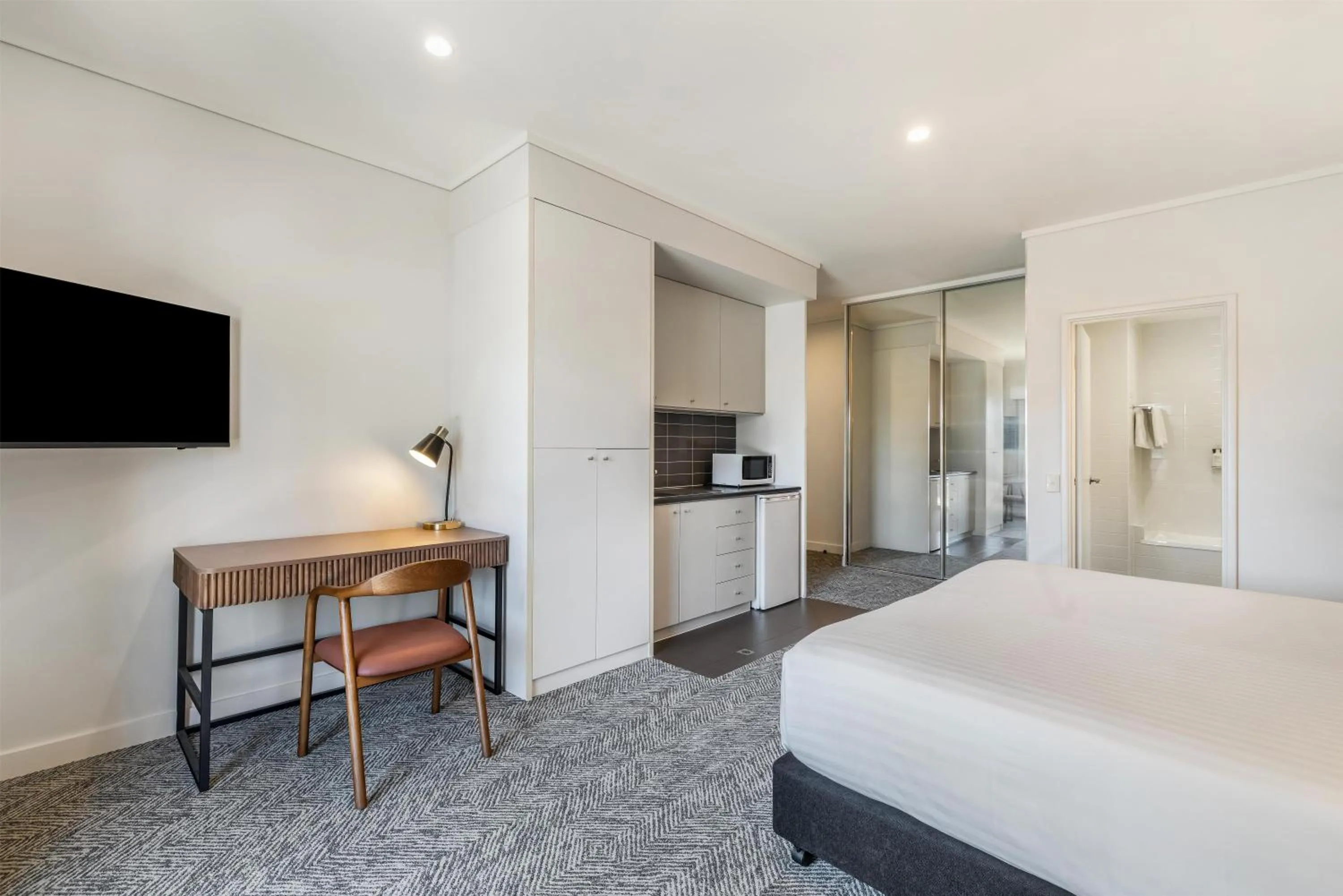 Bedroom, Bed in Adina Apartment Hotel Perth Barrack Plaza