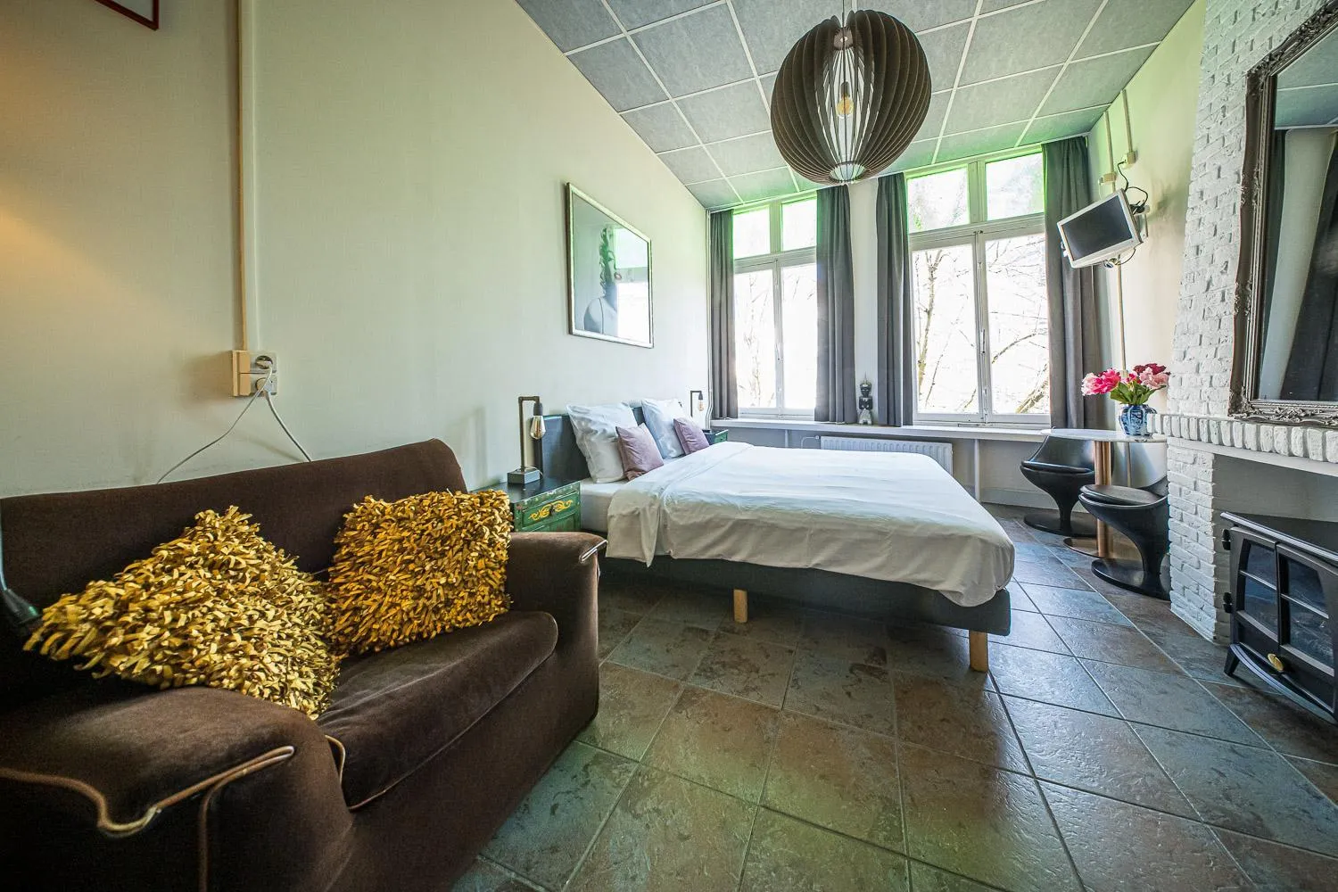 Bed in Hotel Urban Dreams