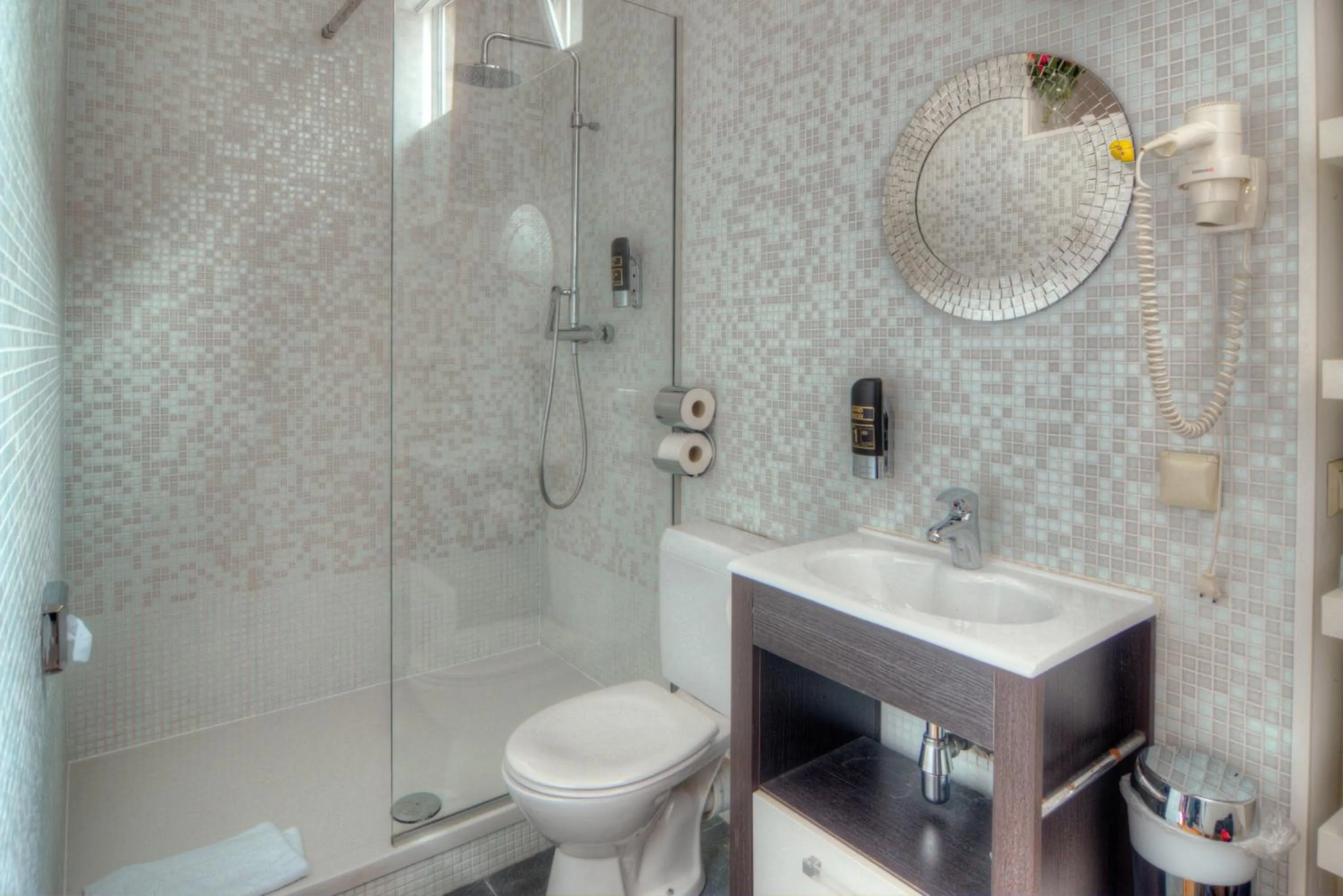 Bathroom in Hotel Urban Dreams