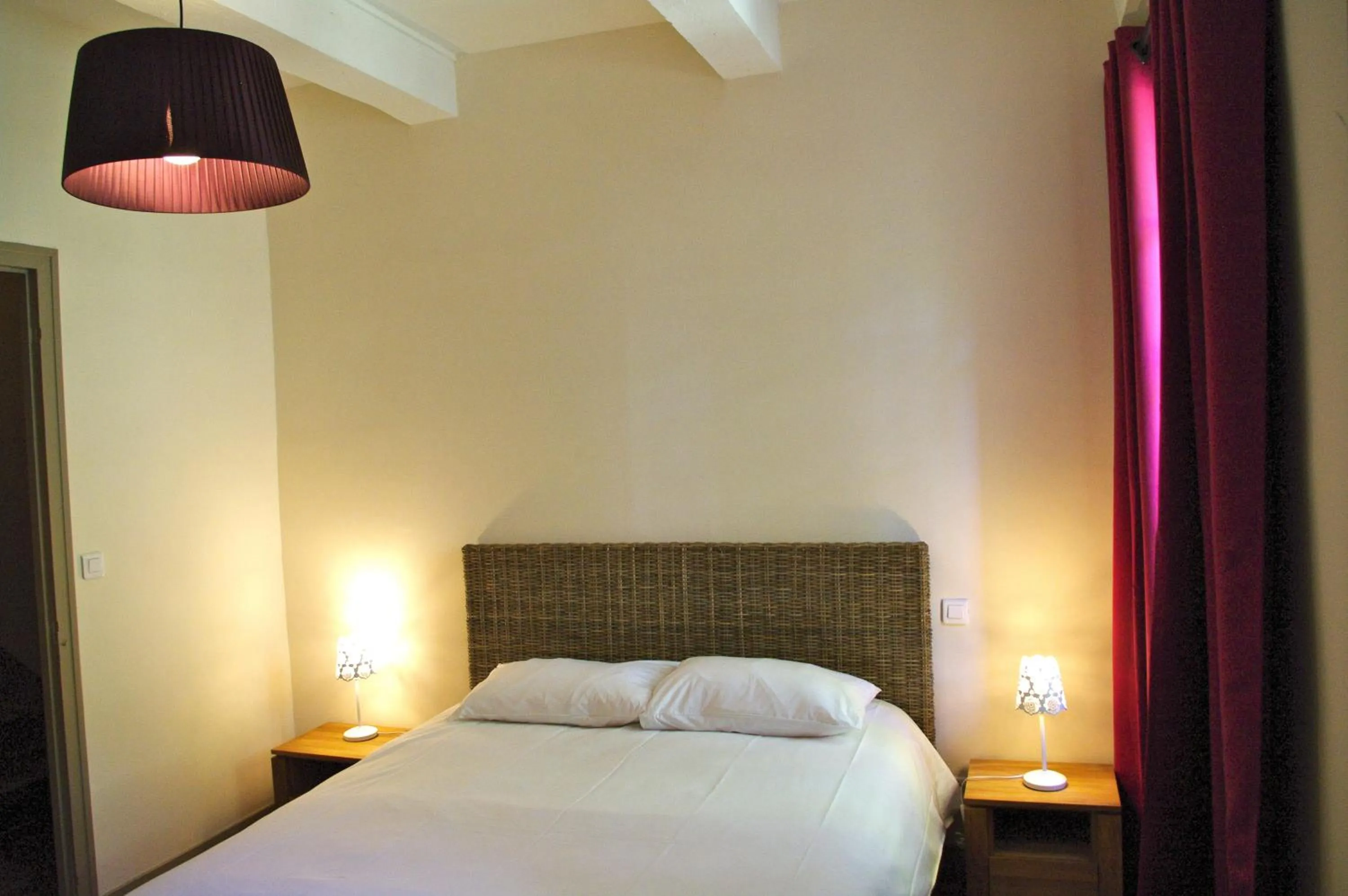 Bedroom in Chateau Le Vergel Authenac