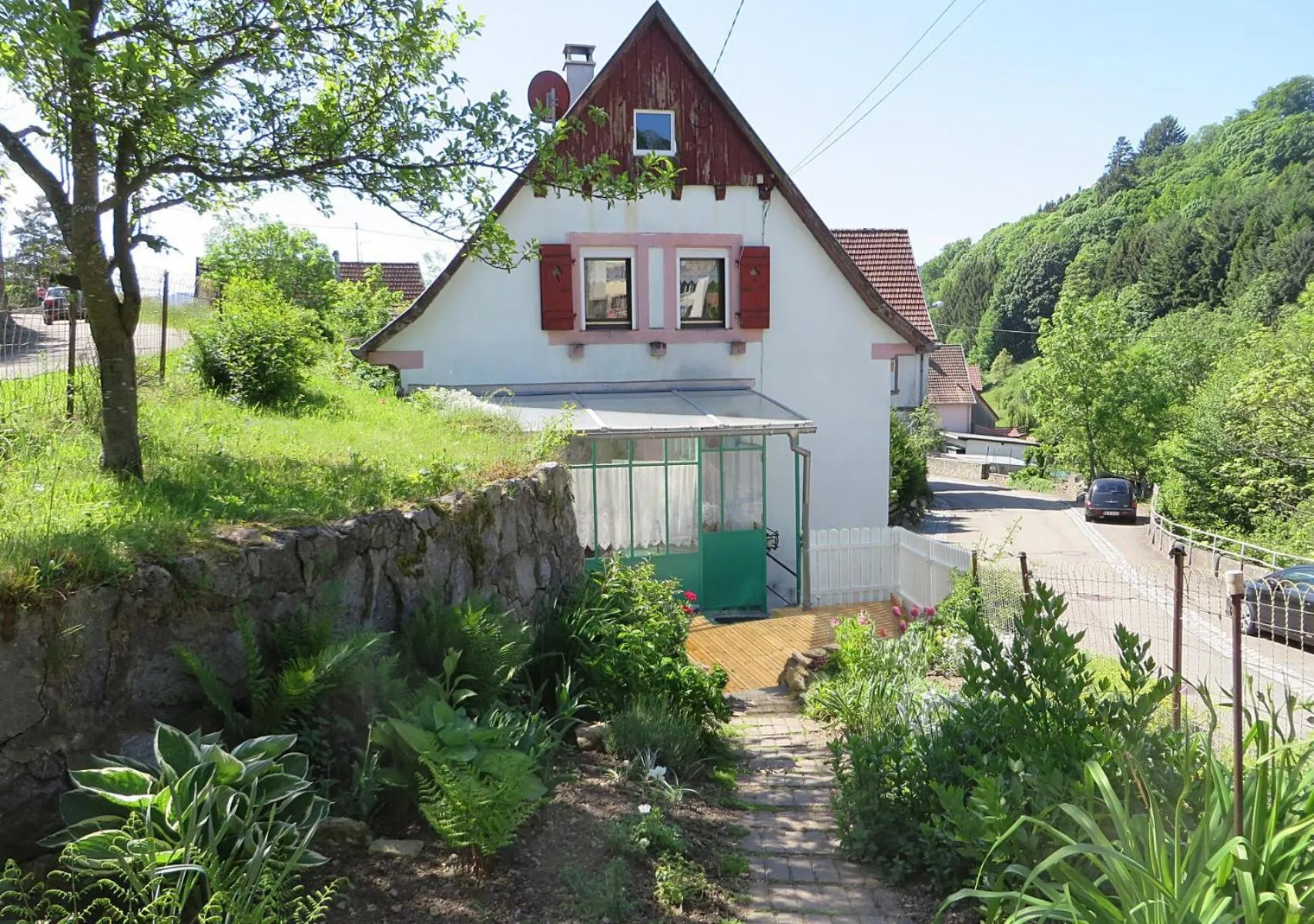 Facade/entrance in Petit Papillon