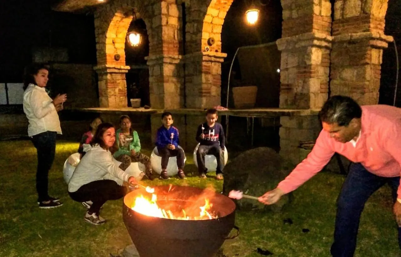 Hotel "La Cabaña de Don Adolfo"