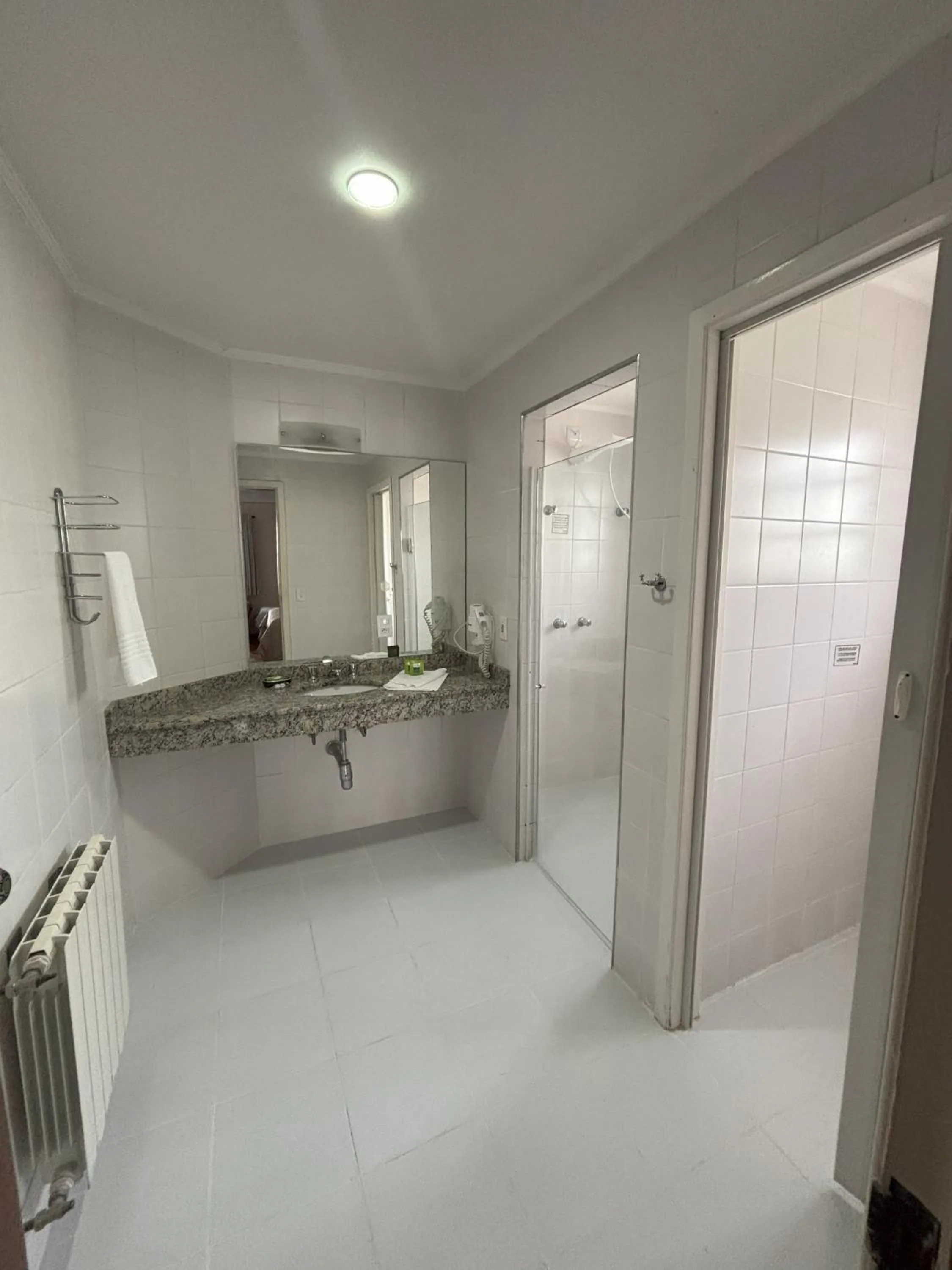 Bathroom in Pousada Portal das Cerejeiras - Be Happy Group