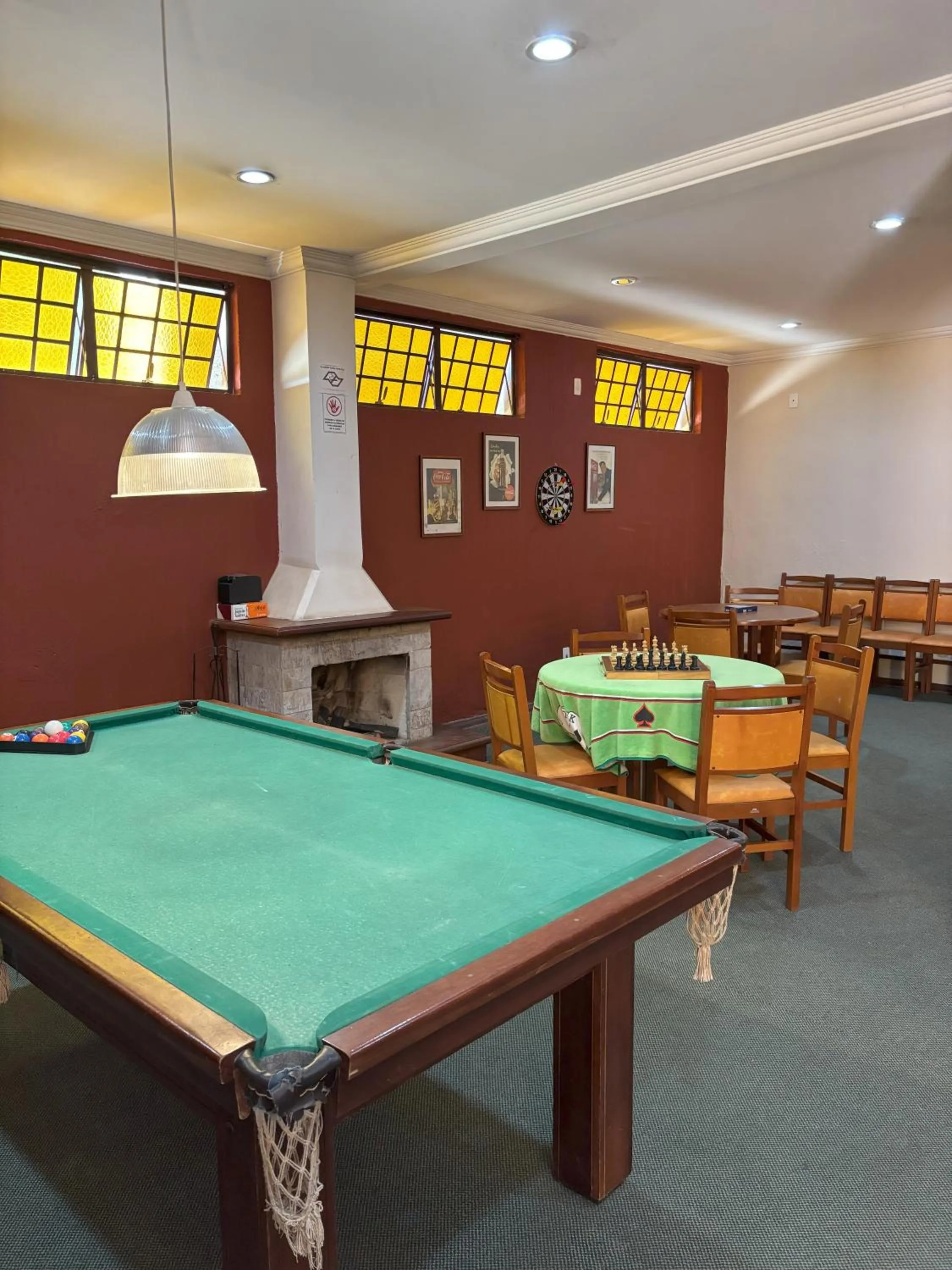 Billiard in Pousada Portal das Cerejeiras - Be Happy Group