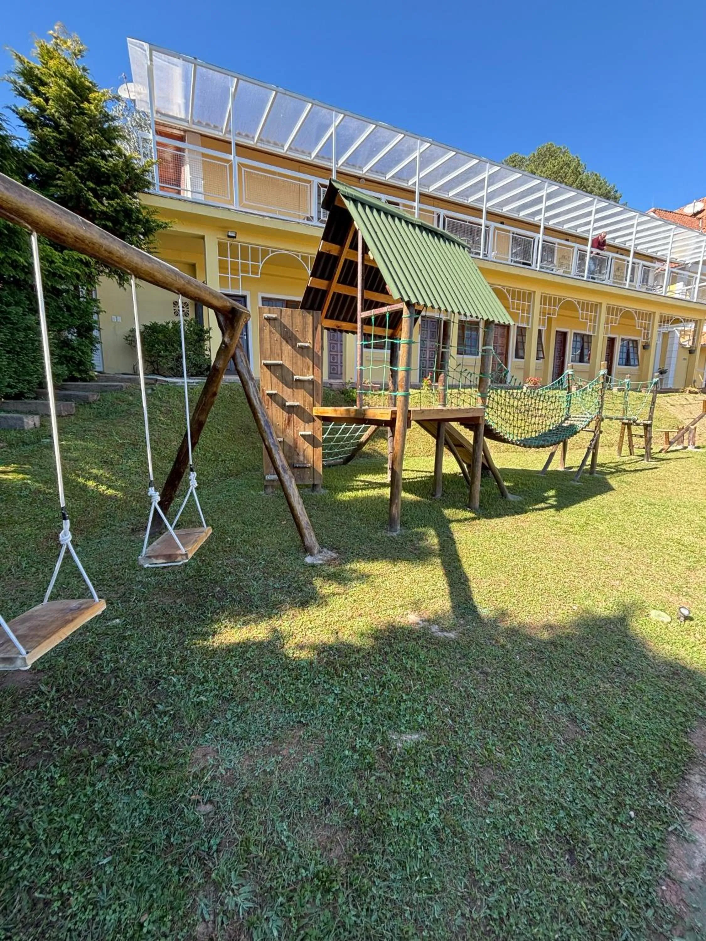 Day in Pousada Portal das Cerejeiras - Be Happy Group