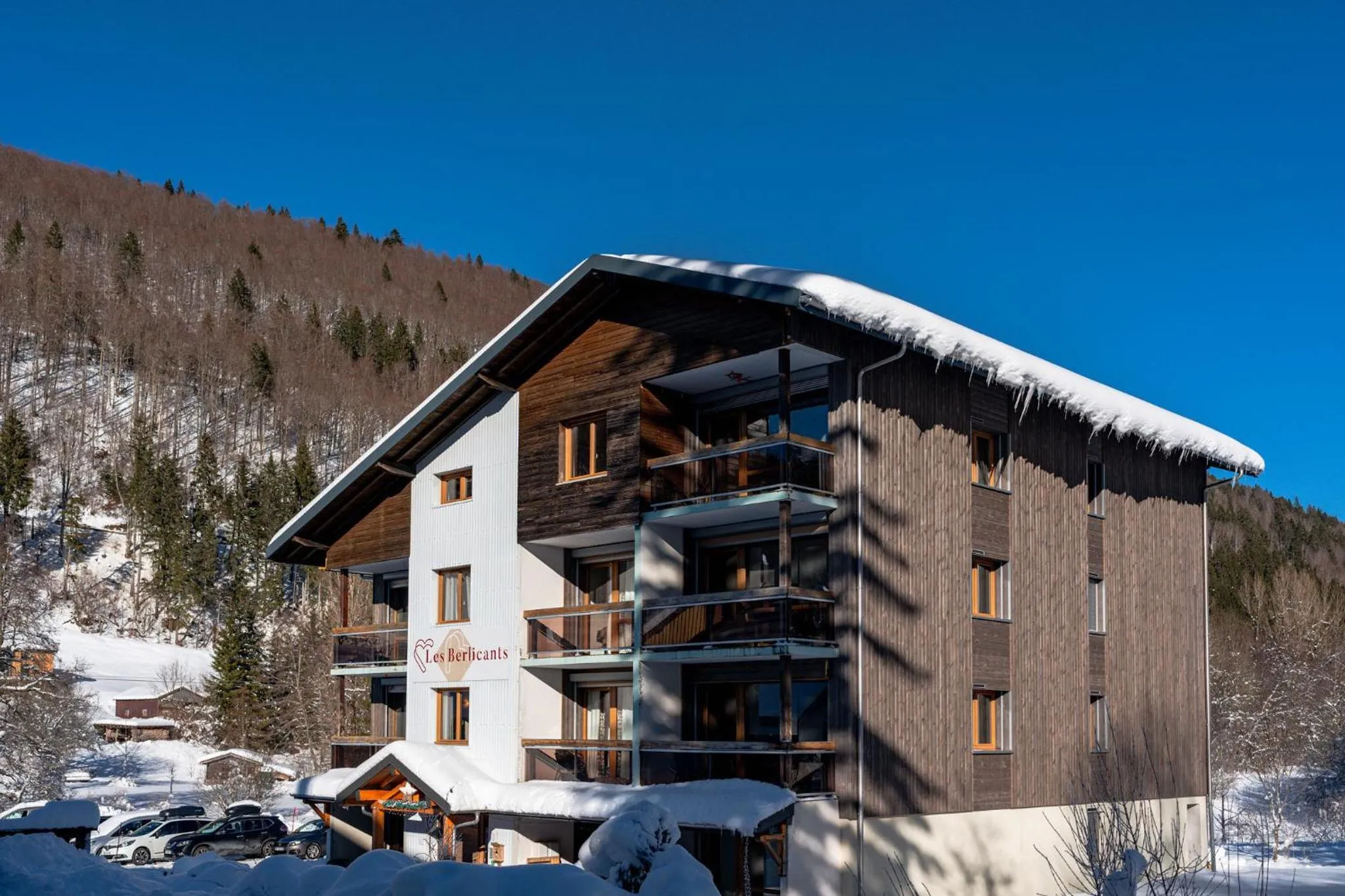 Property building in Les Berlicants