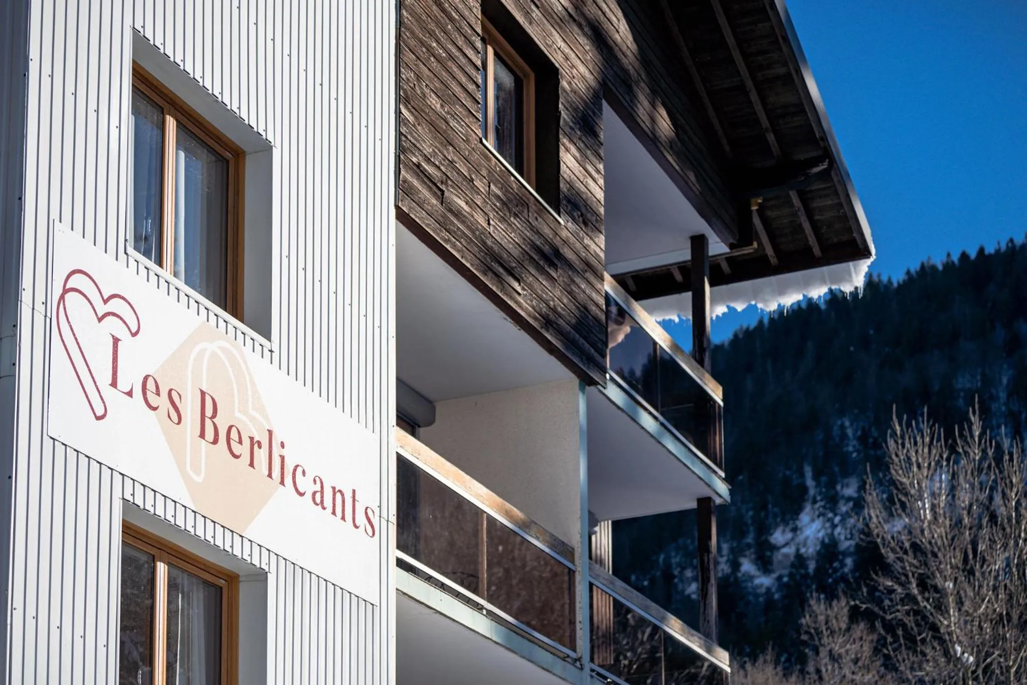 Property building in Les Berlicants