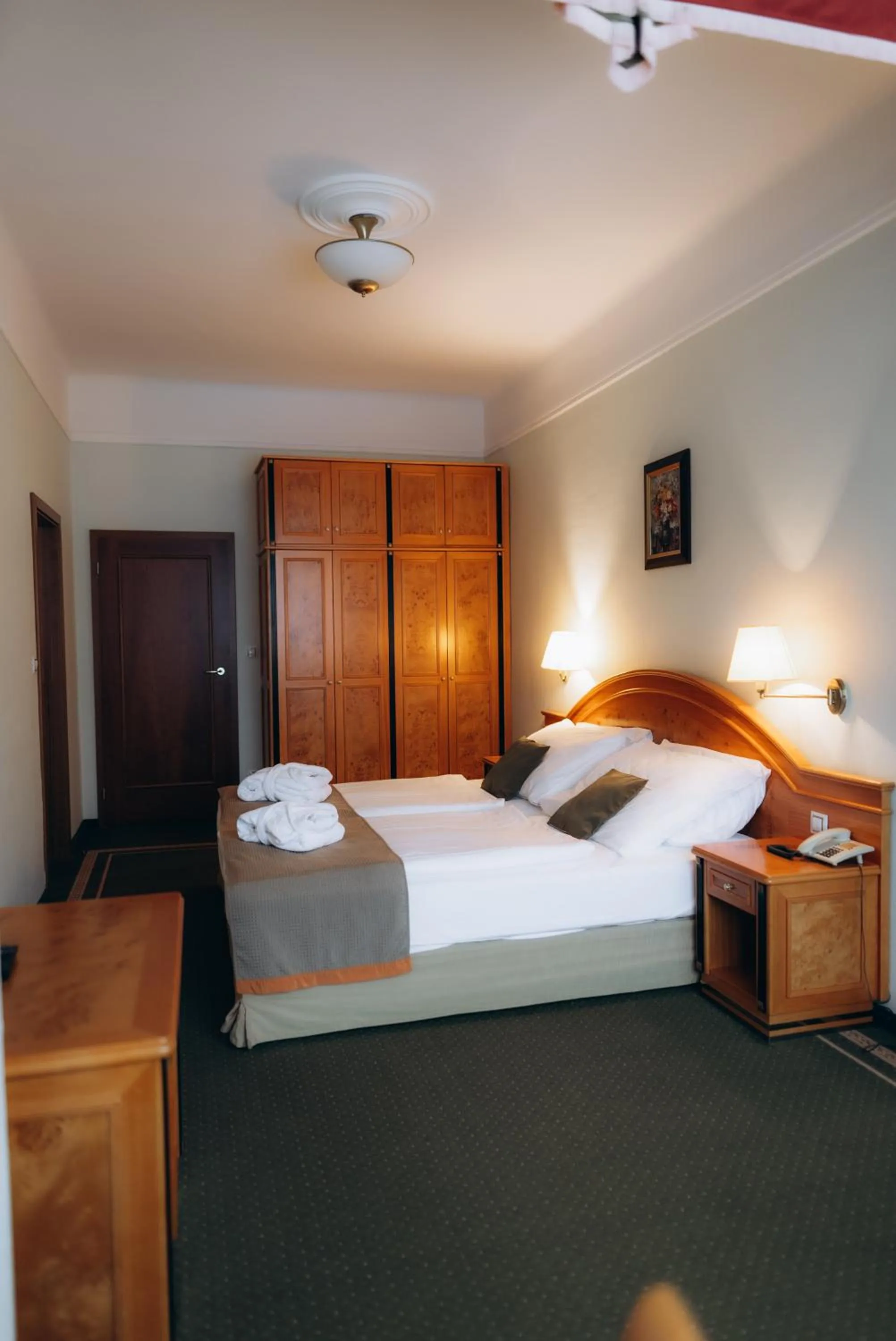 Bed in Parkhotel Golf Marianske Lazne