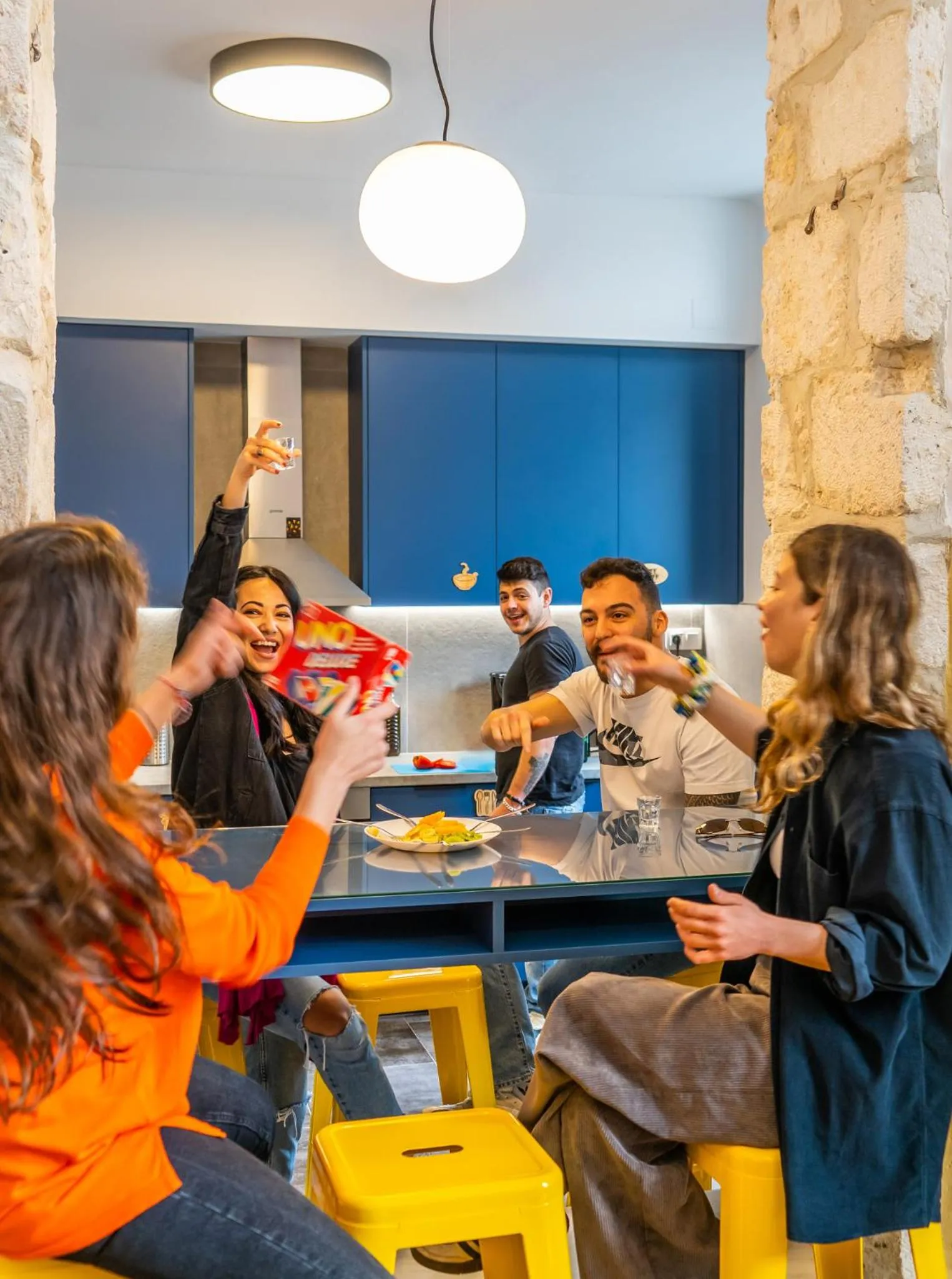Communal lounge/ TV room in Intra Muros Hostel