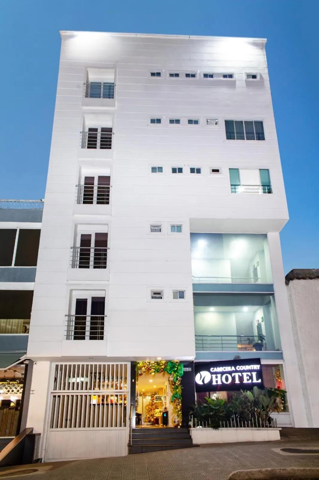 Property building in Cabecera Country Hotel