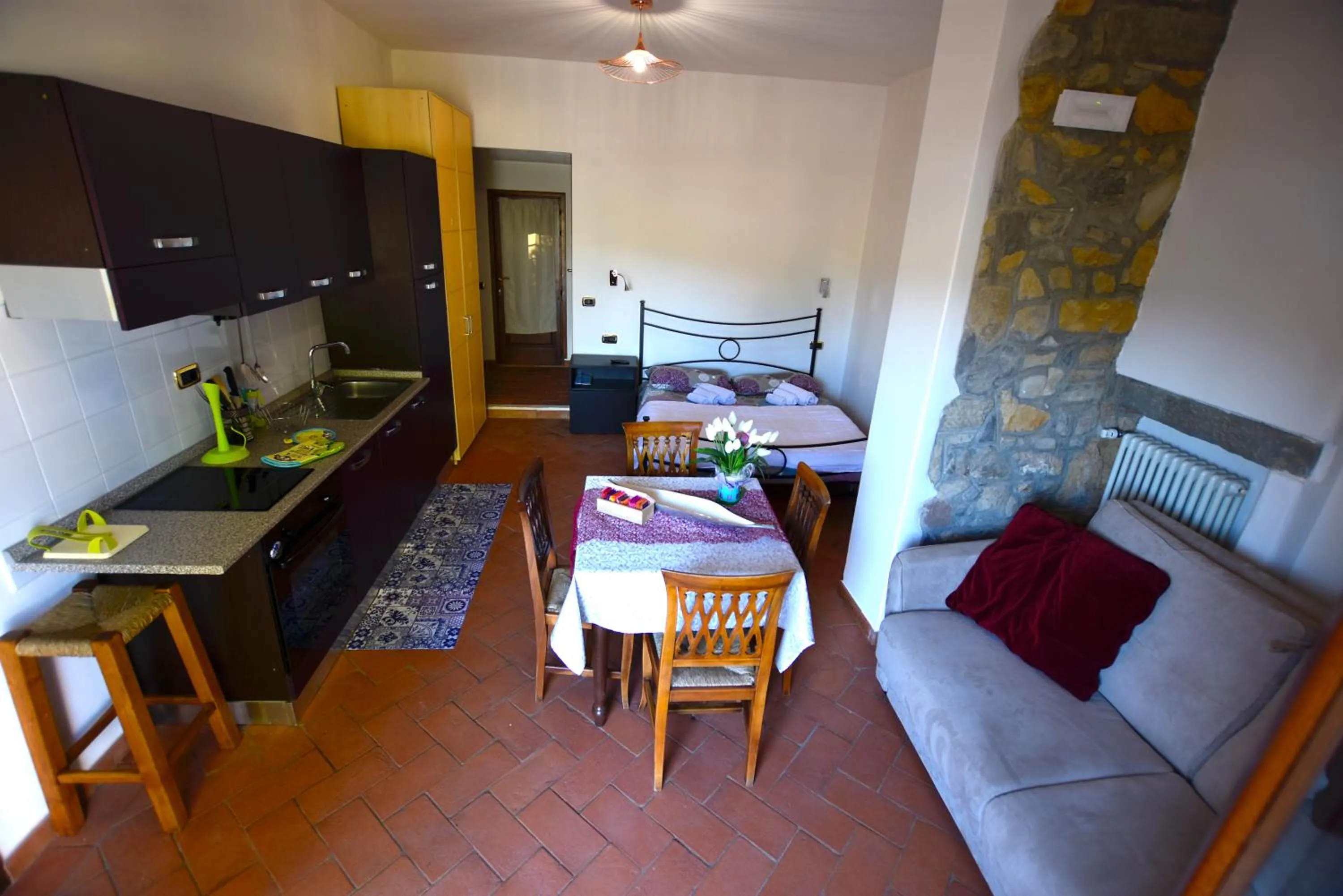 TV and multimedia in La Valle di Anna