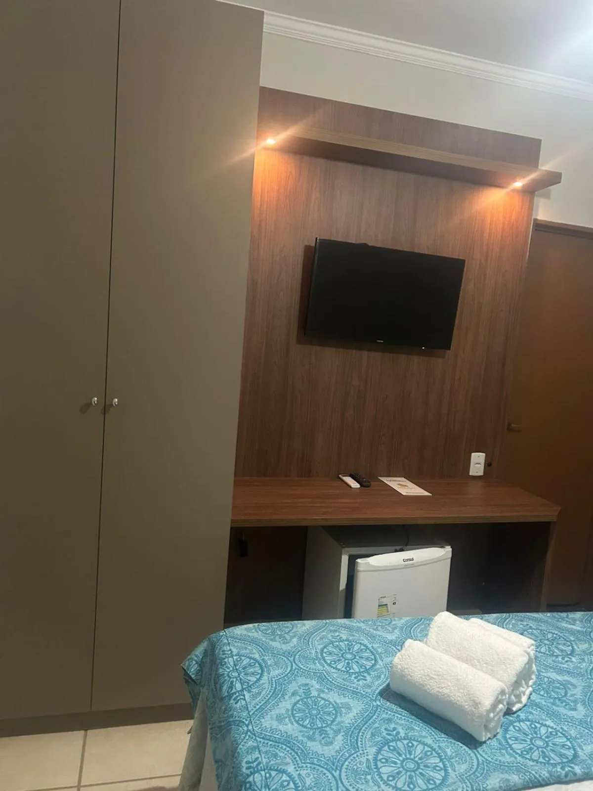 TV and multimedia, Bed in Hotel Portela II - Av Principal e a 500m do Thermas dos Laranjais