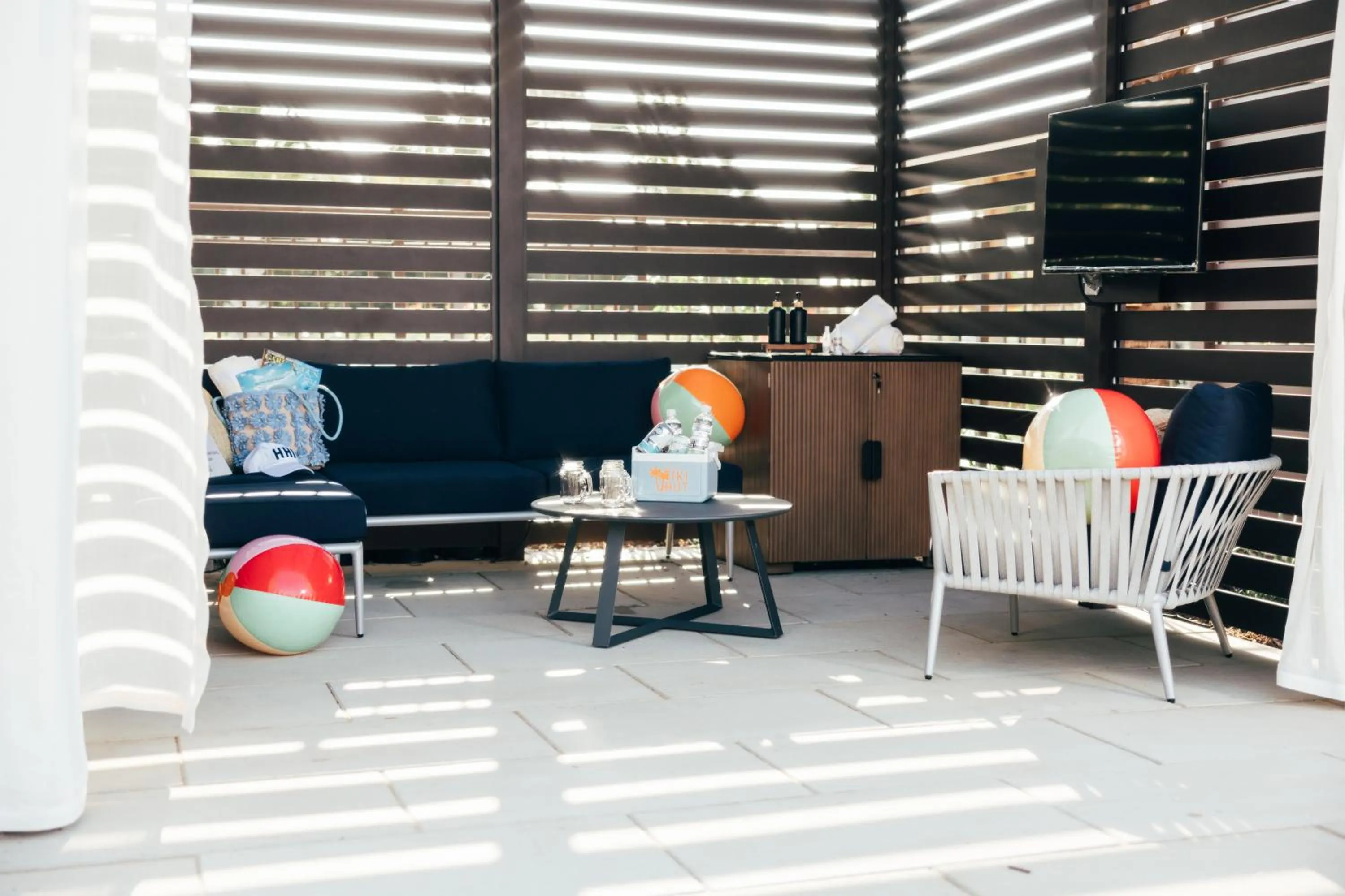 Swimming pool in Beach House Resort Hilton Head Island