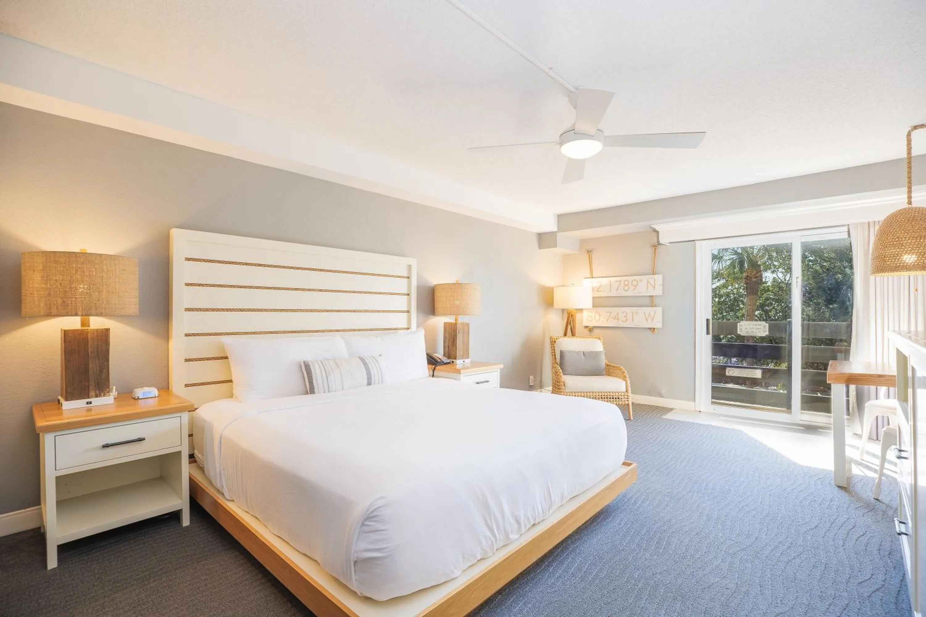 Bedroom, Bed in Beach House Resort Hilton Head Island