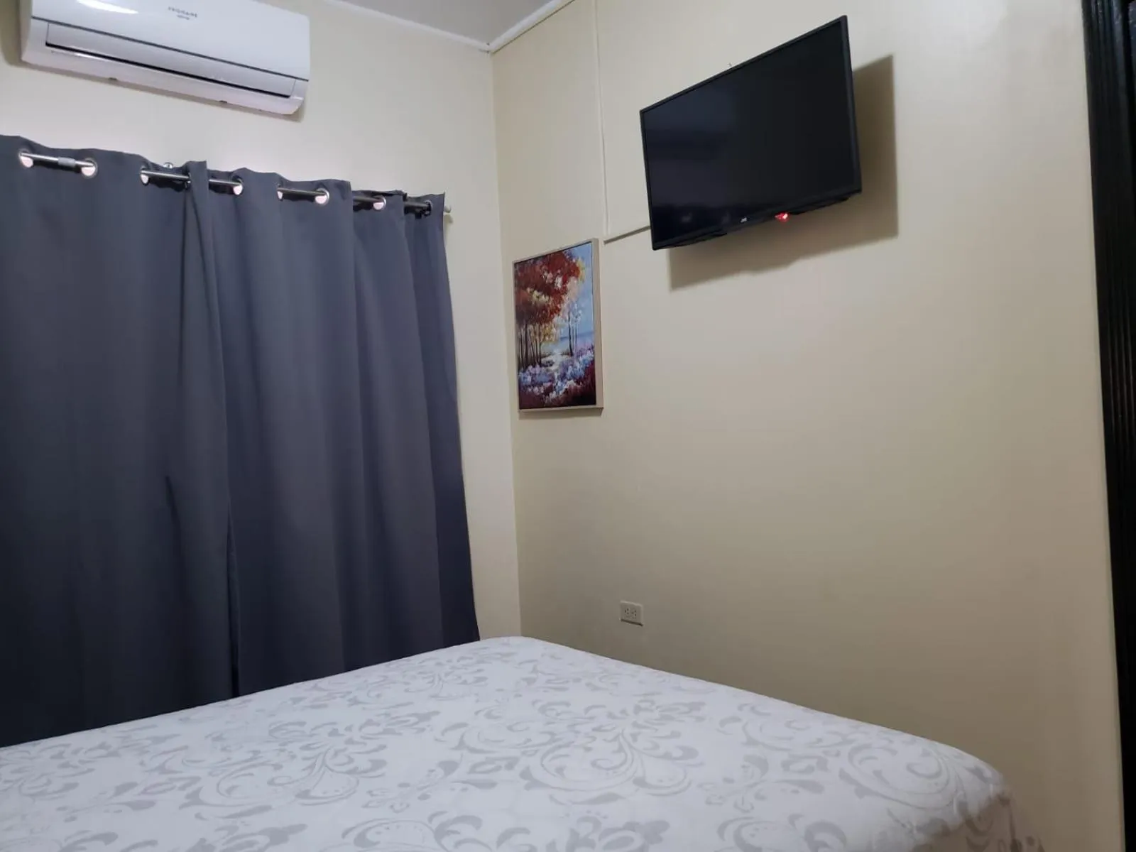 TV and multimedia, Bed in Casa Altamira