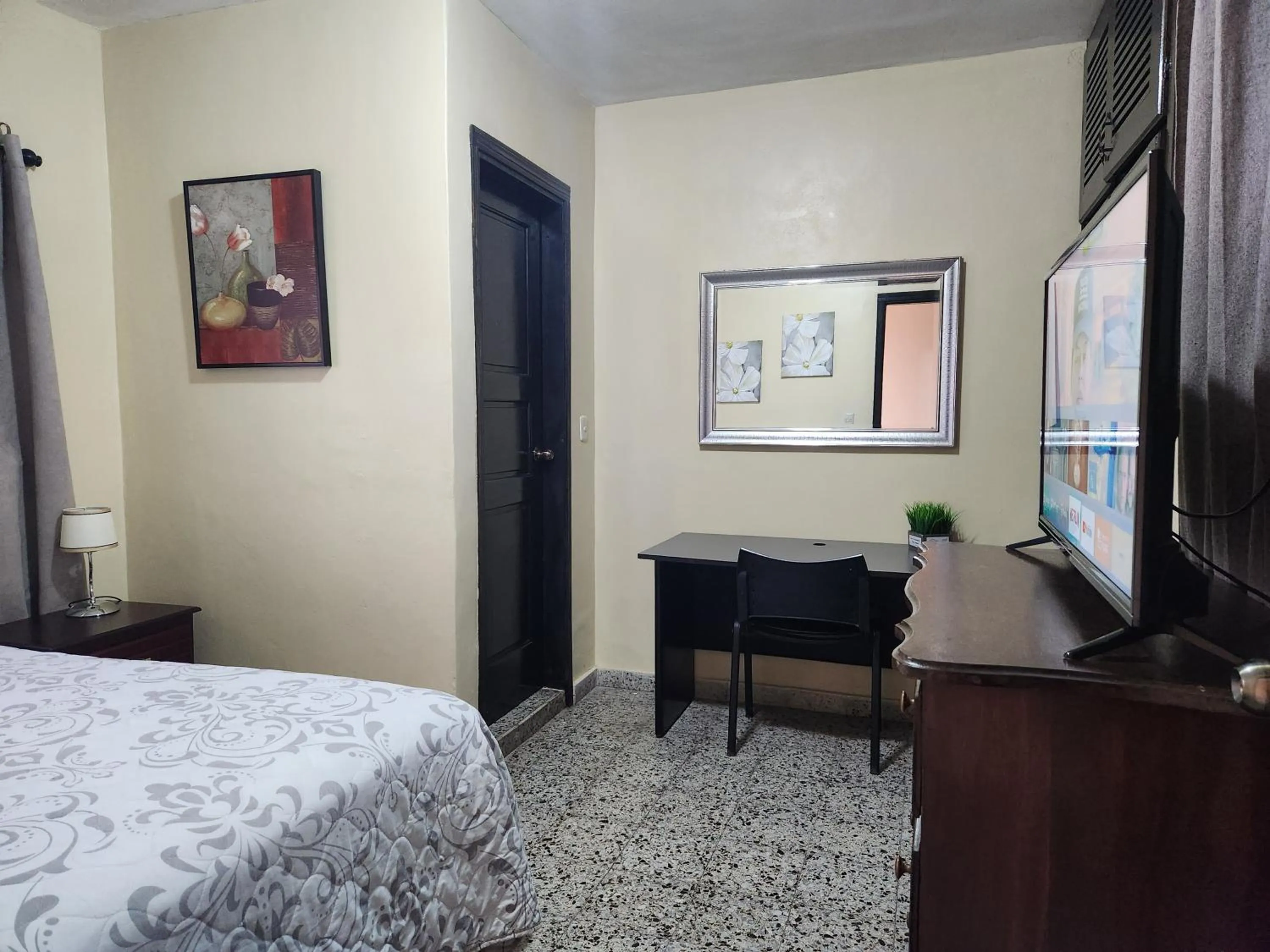 Photo of the whole room, Bed in Casa Altamira