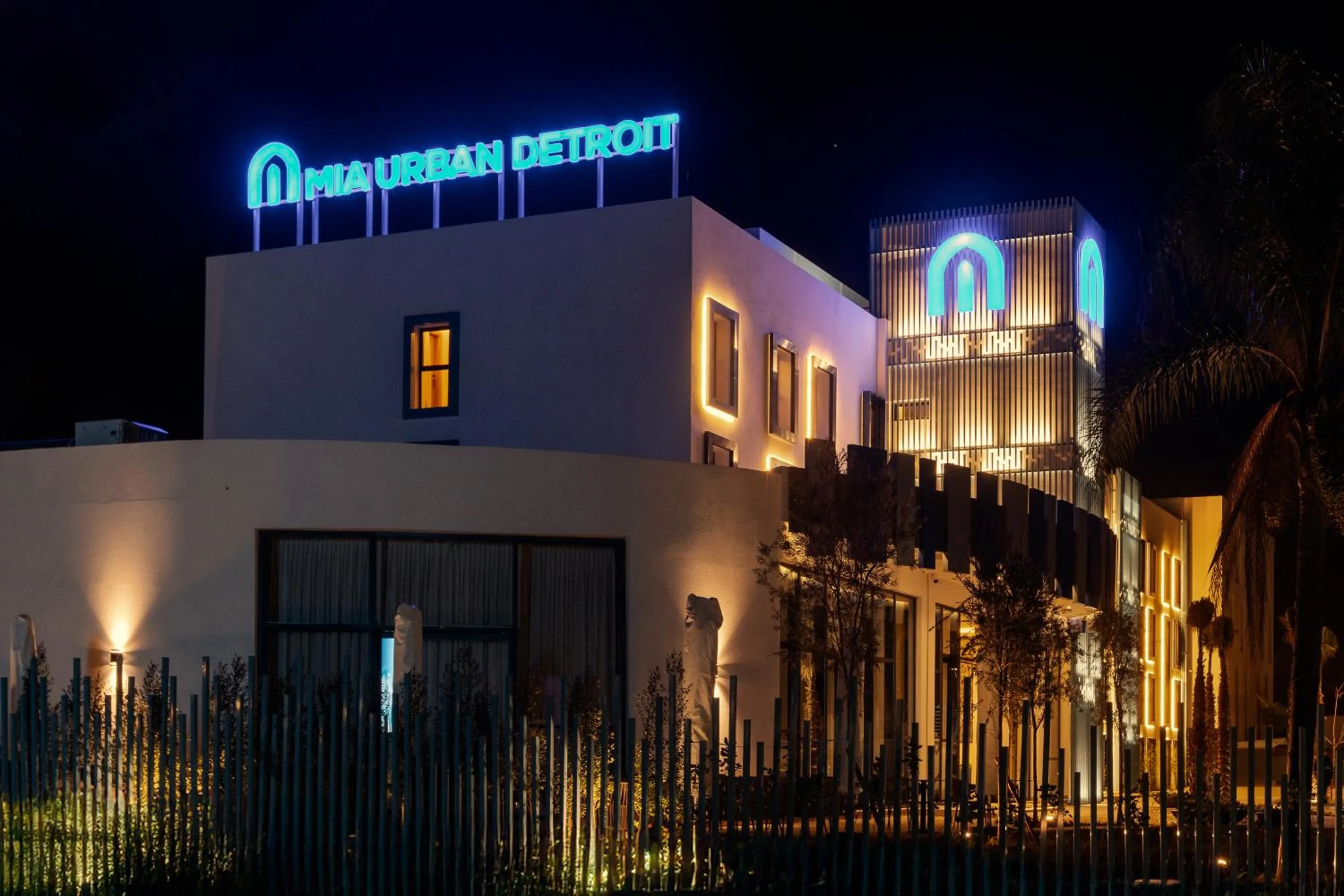 Facade/entrance in MIA Urban Detroit Tanger