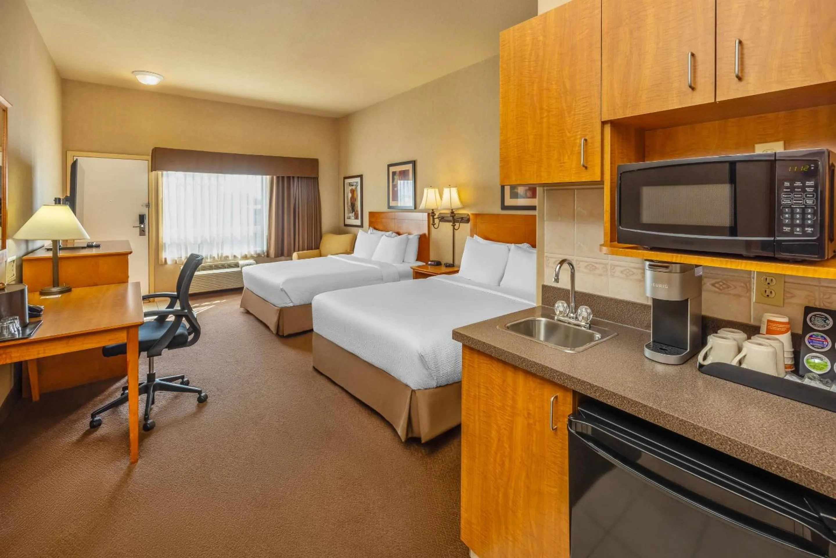 Bedroom, Bed in Clarion Pointe