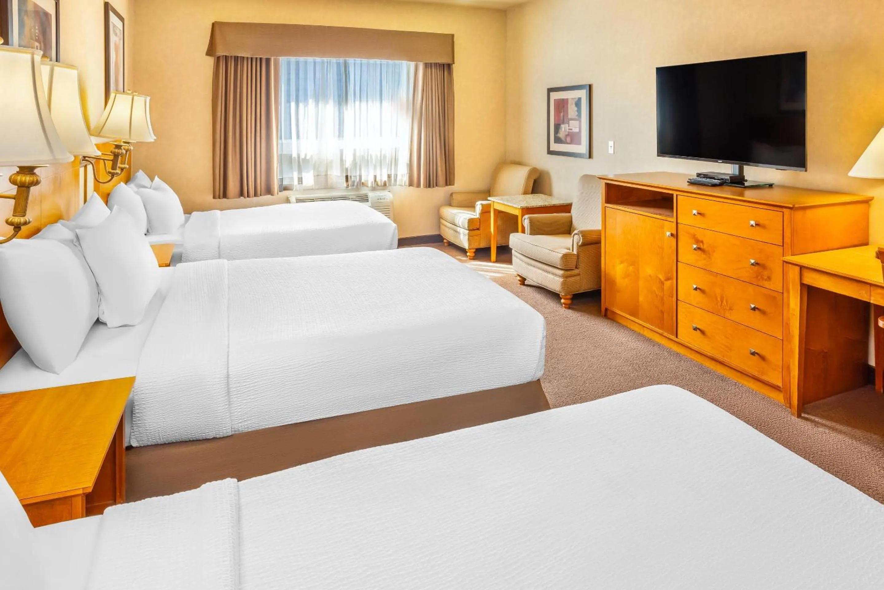 Bedroom, Bed in Clarion Pointe