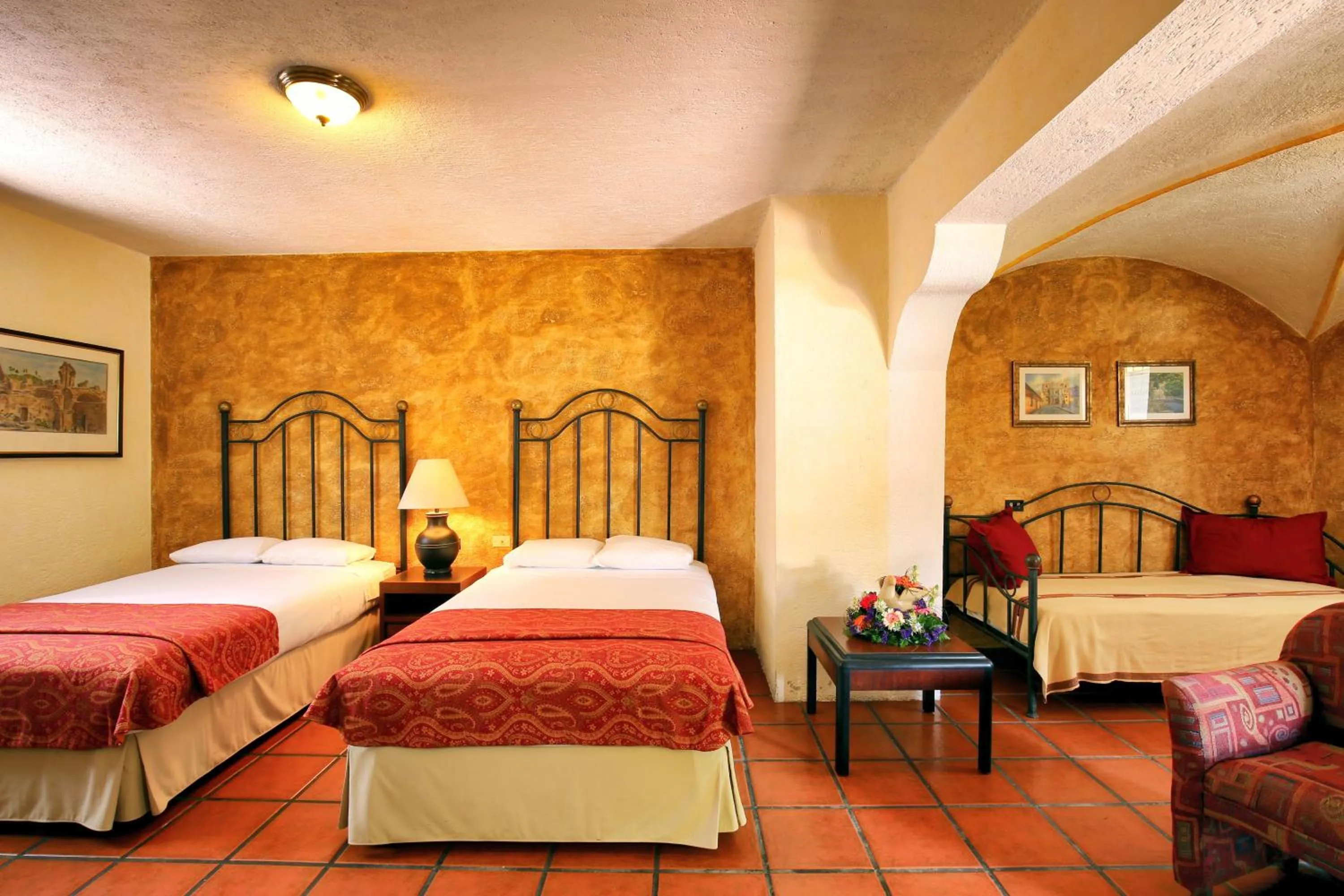 Bedroom, Bed in Villa Colonial