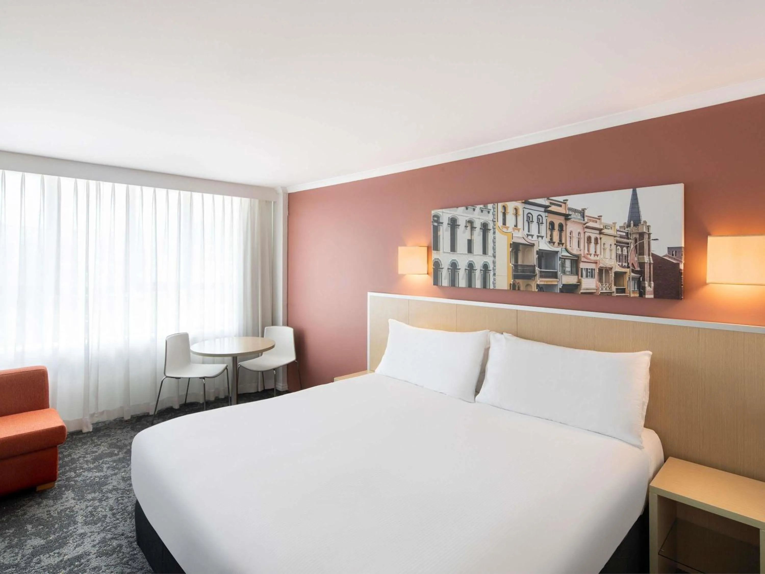 Bedroom, Bed in Mercure Newcastle