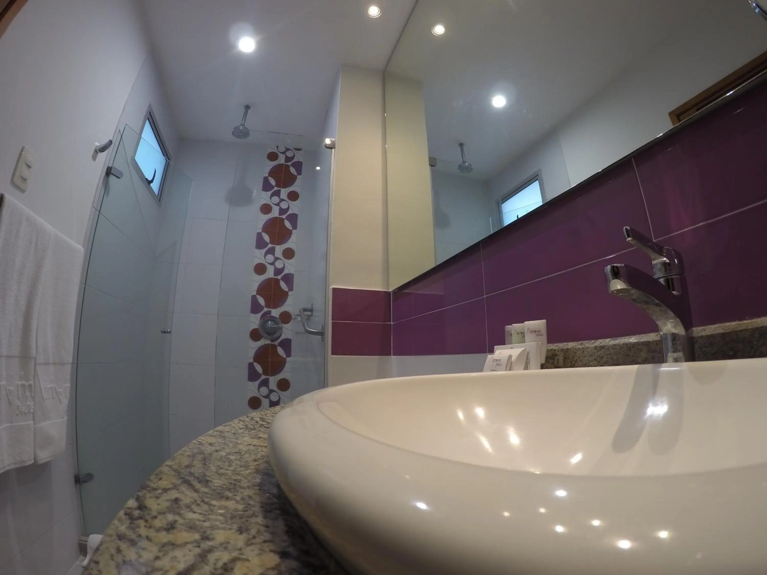 Bathroom in Hotel Atrium Plaza