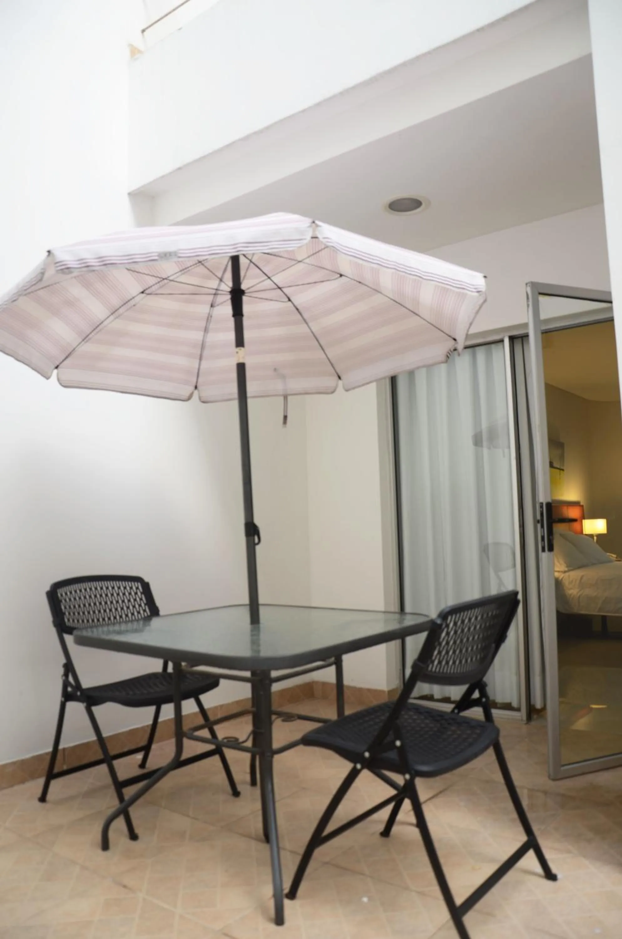 Patio in Hotel Atrium Plaza