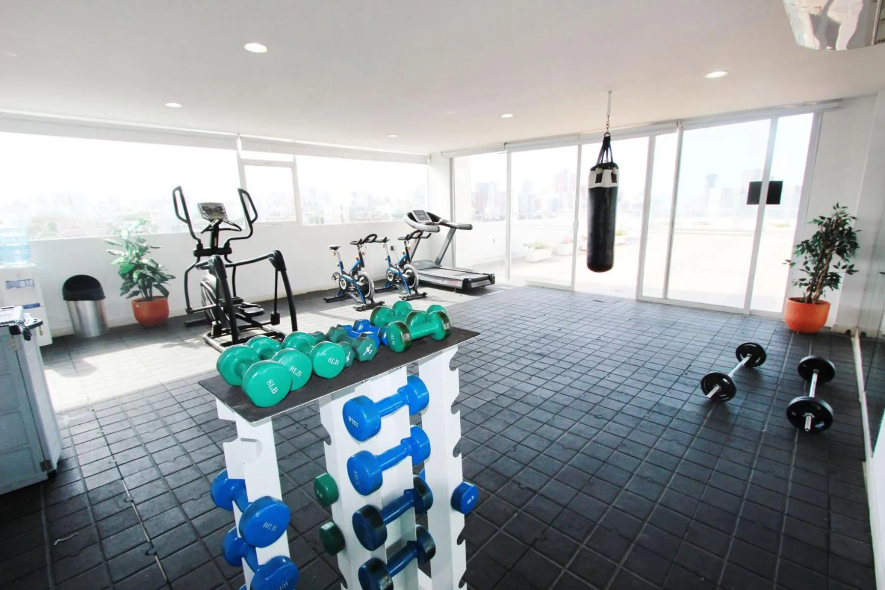 Fitness centre/facilities in Hotel Atrium Plaza