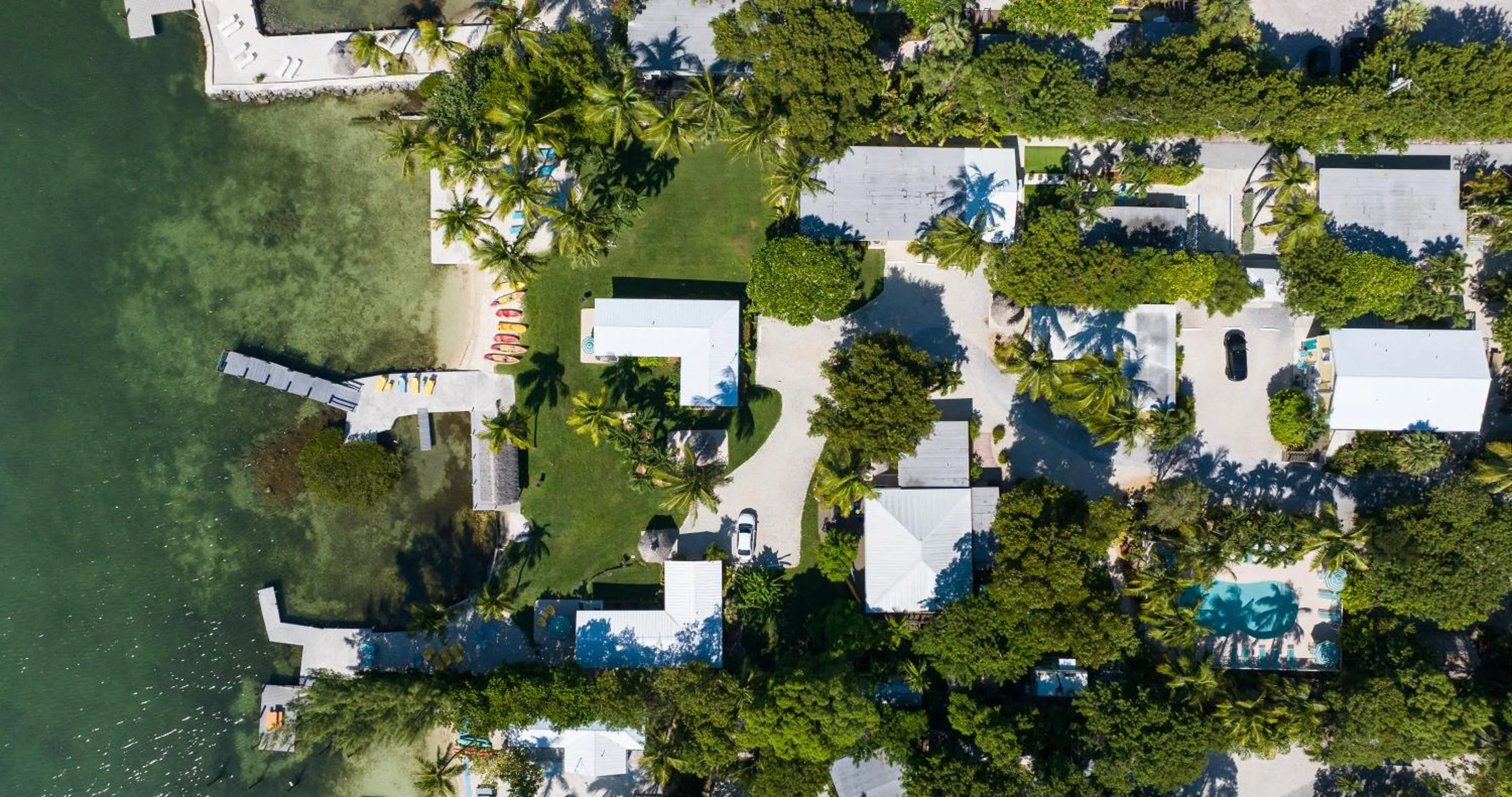 Property building in Bay Harbor Lodge