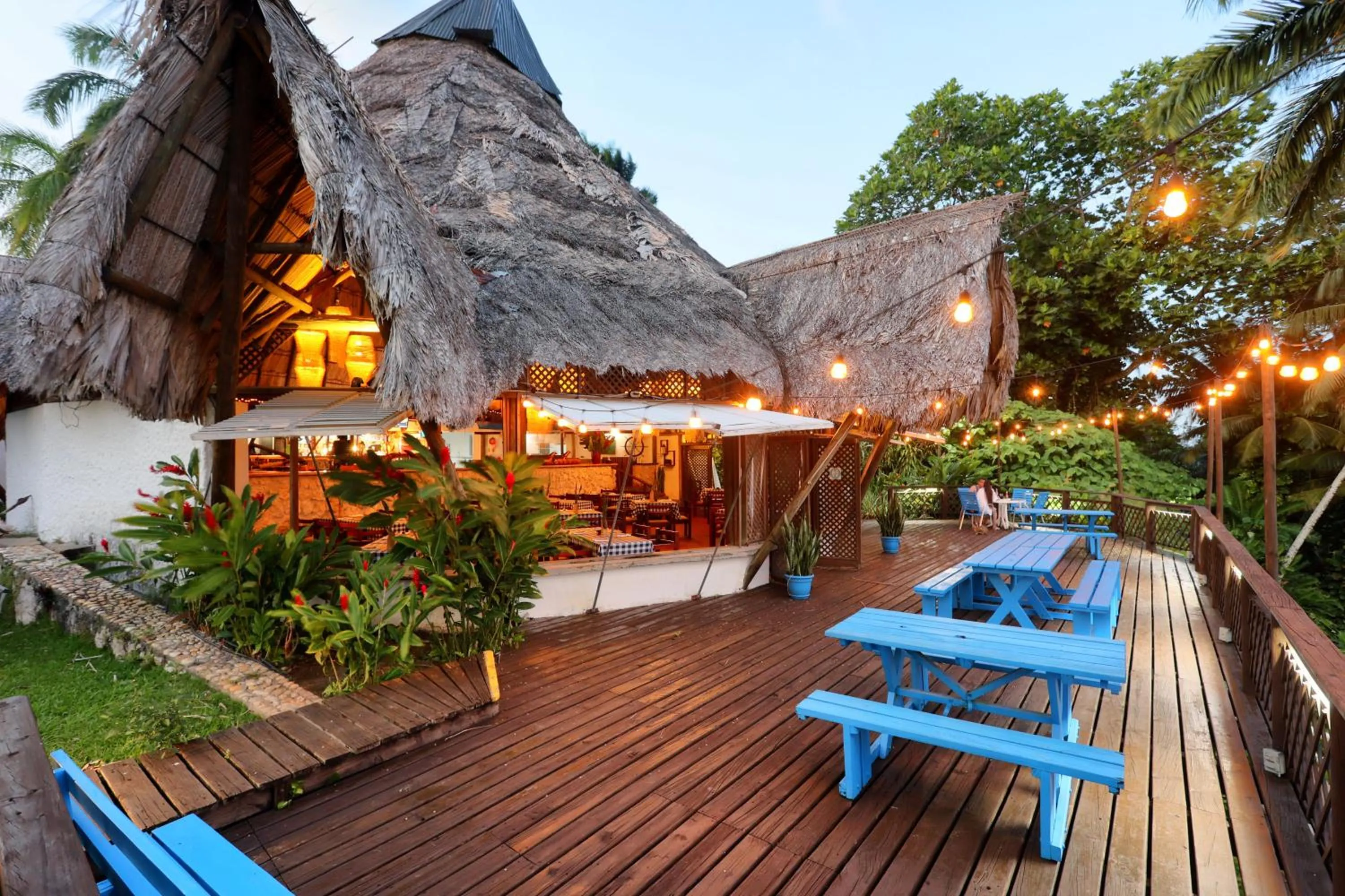 Restaurant/places to eat in Villa Caribe