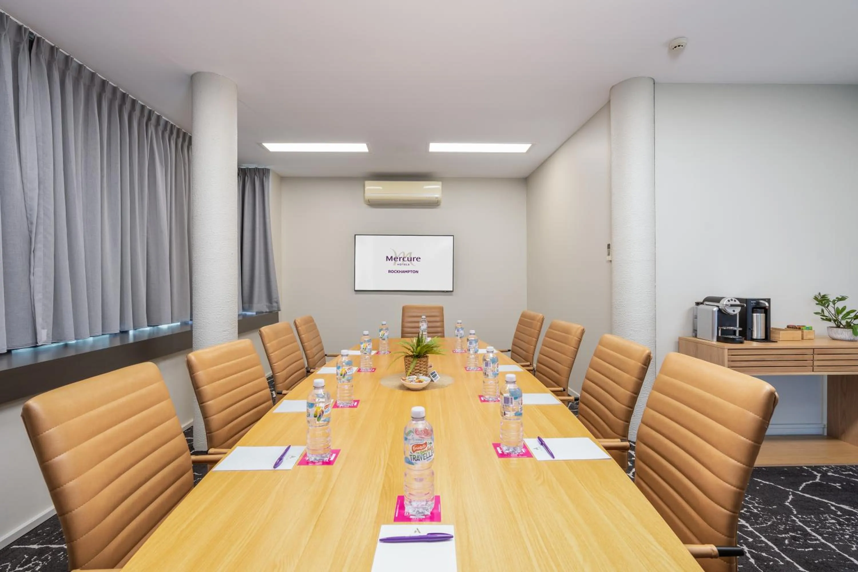 Meeting/conference room in Mercure Rockhampton