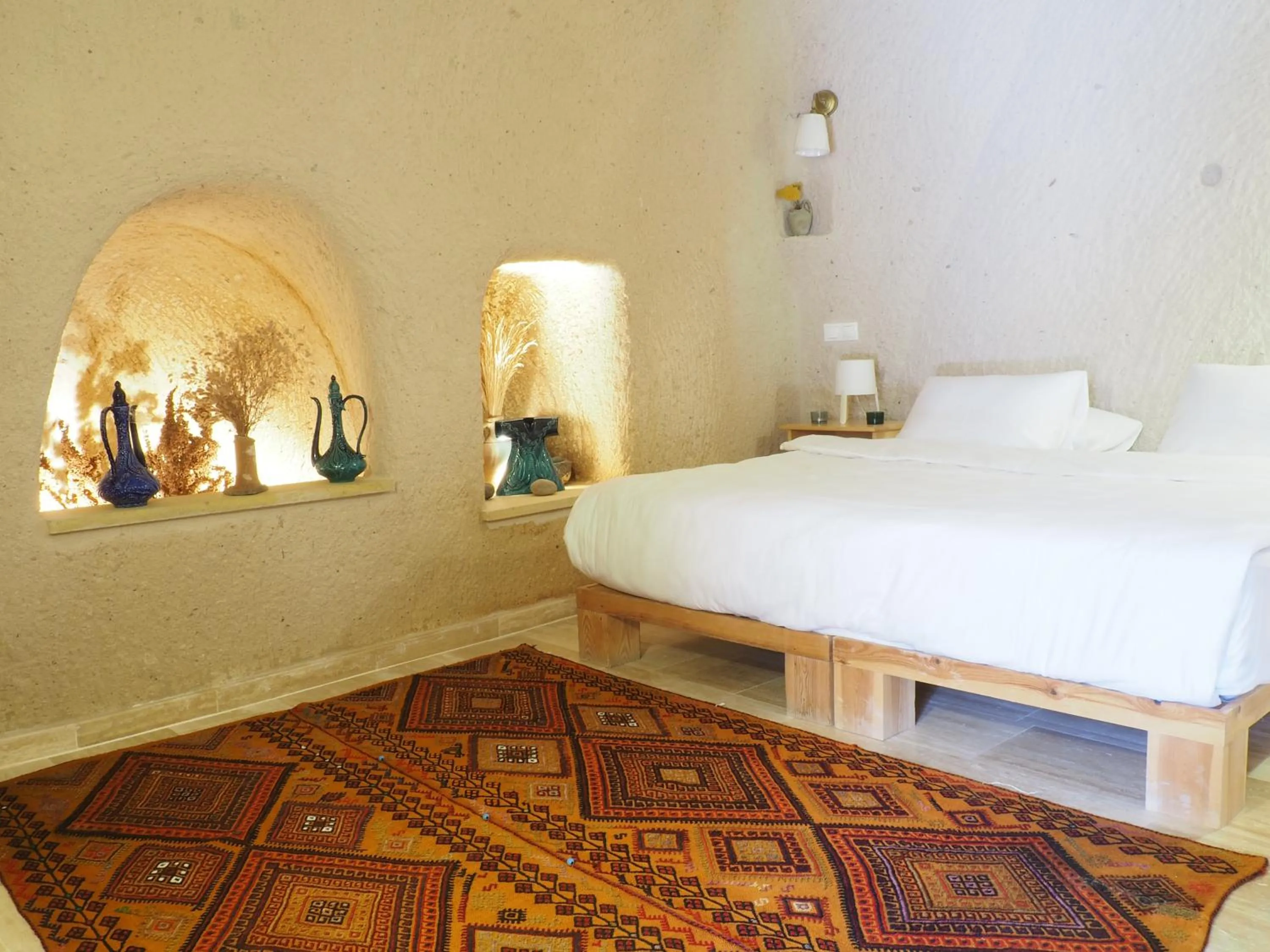 Bed in Maze Of Cappadocia Hotel