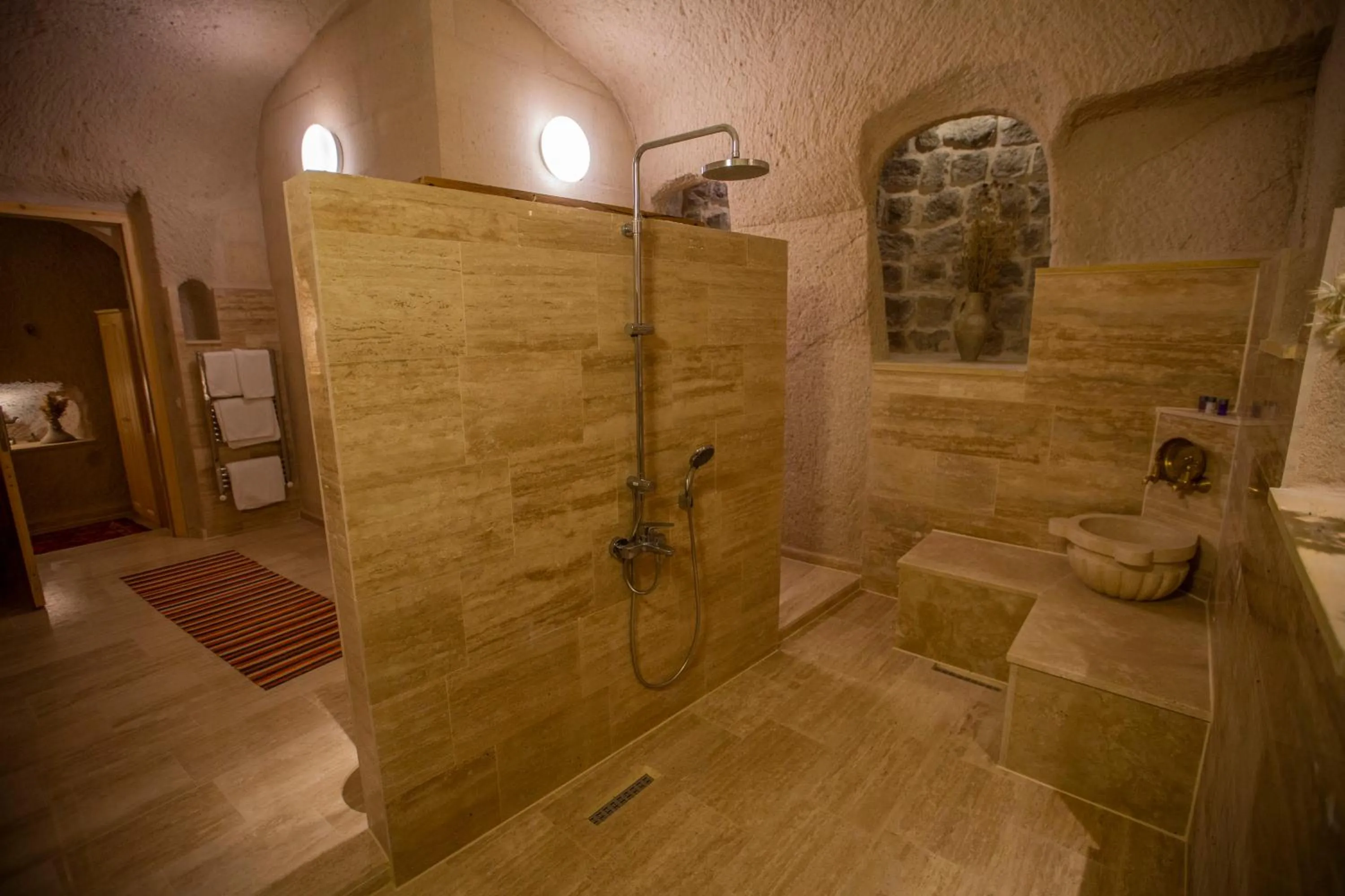 Bathroom in Maze Of Cappadocia Hotel