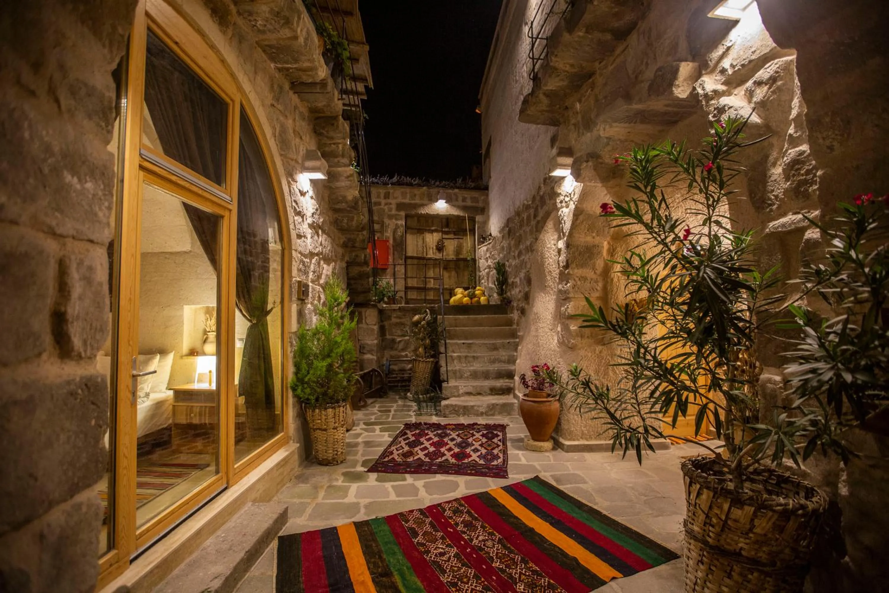 Garden in Maze Of Cappadocia Hotel